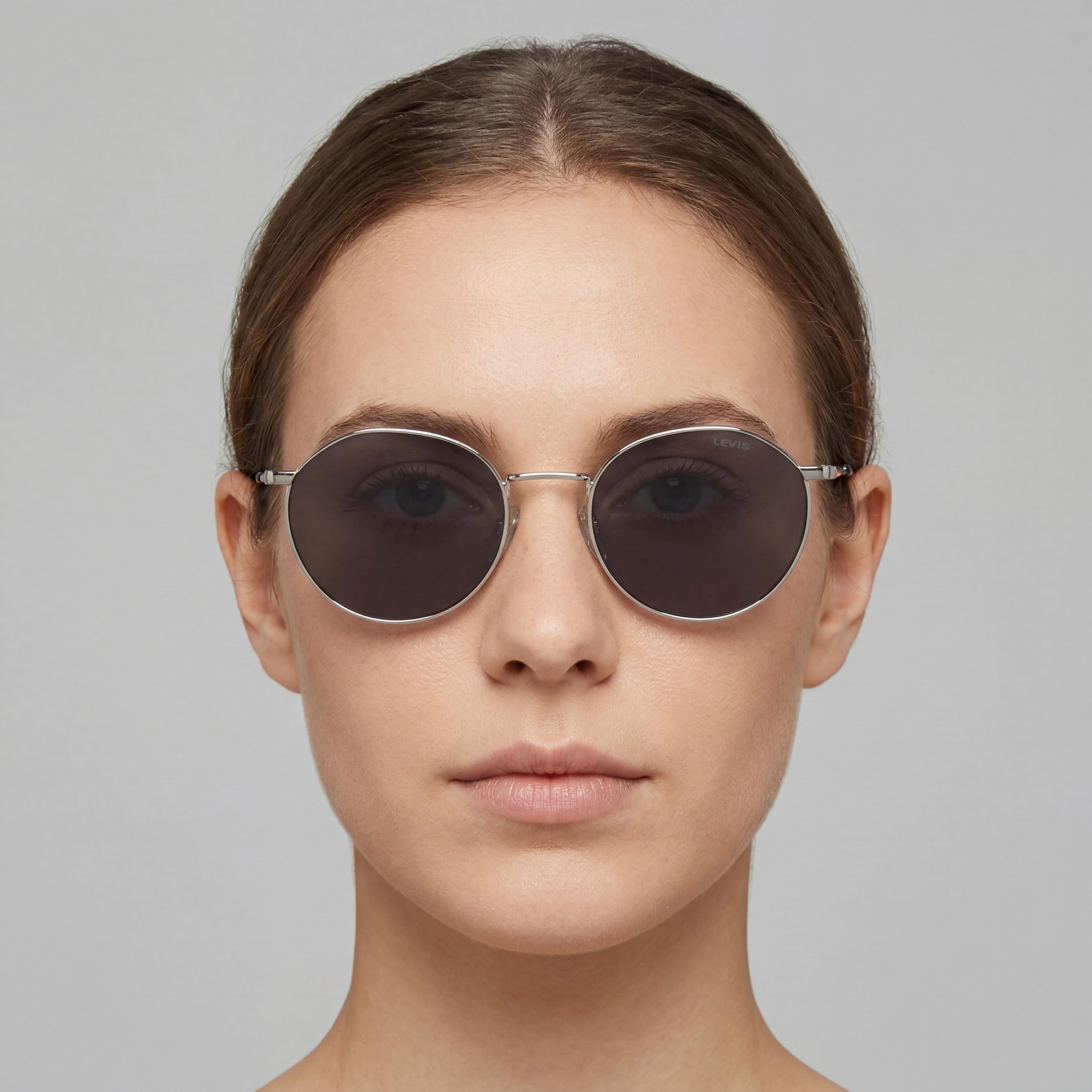 Levi's Modern Women's Palladium Stainless Steel Sunglasses with UV Protection, 54mm Lens Width, Photo 4