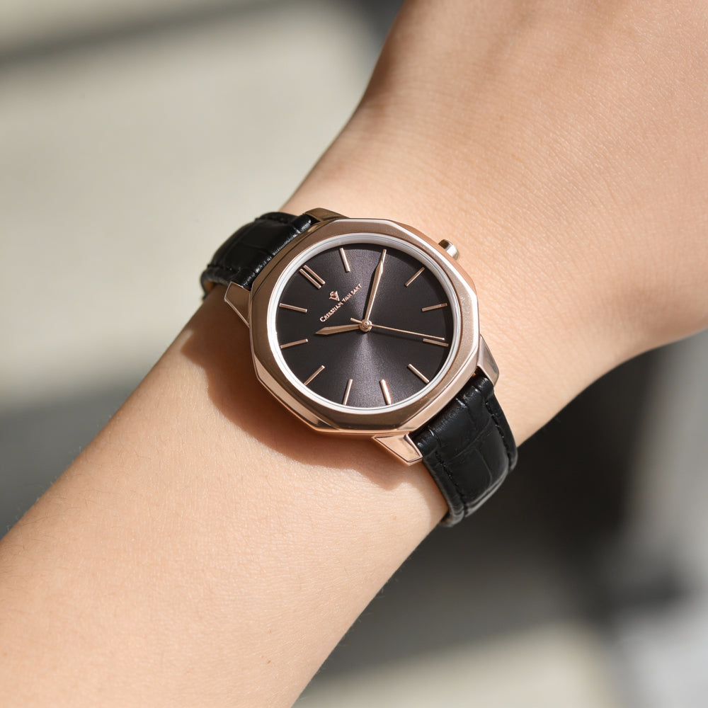 Reloj Christian Van Sant Octave Slim de cuarzo plateado, acero inoxidable y esfera negra para mujer, resistente al agua