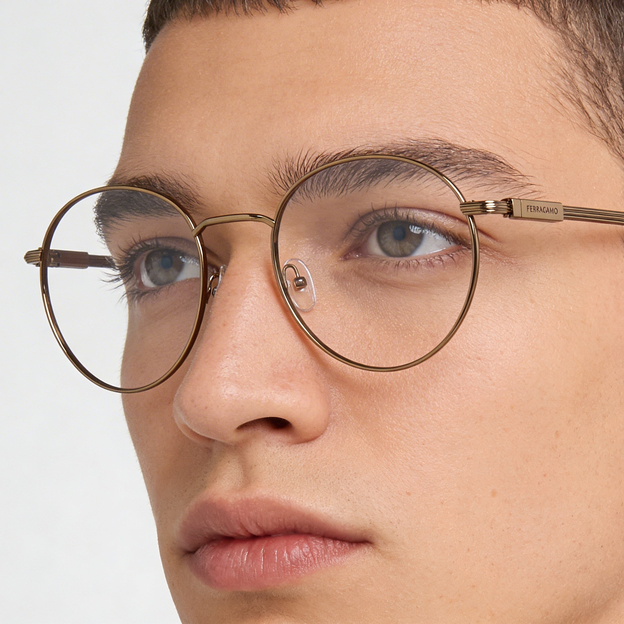 Gafas para hombre Ferragamo Sf2229 con montura metálica, acabado oro ámbar, 50 mm de ancho de lente, Photo 4