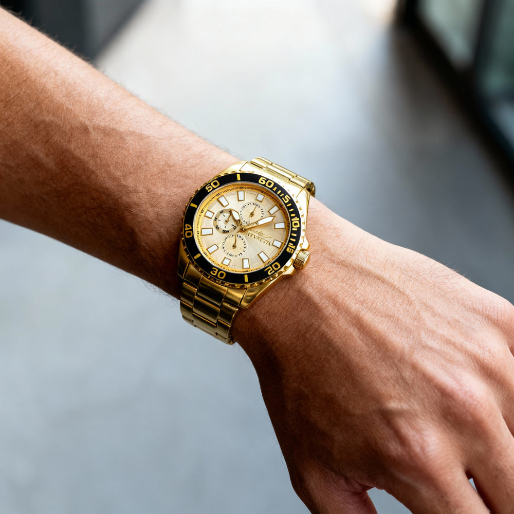 Reloj Invicta Pro Diver 47577 unisex con cronógrafo de acero inoxidable en tono dorado y pulsera de cuarzo de 46 mm