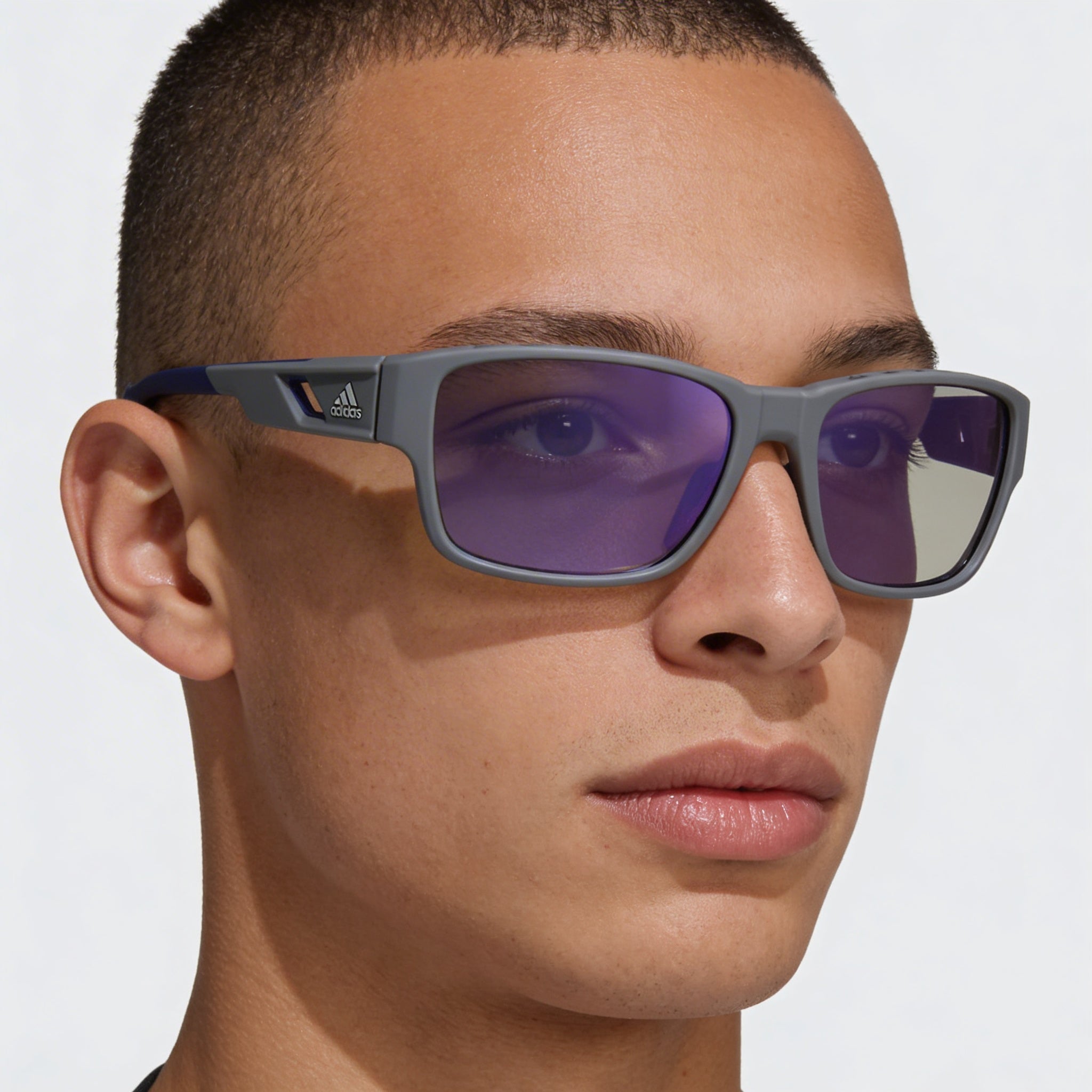 adidas Sp0069 Men's Grey Gradient Violet Plastic Frame with Violet Non-Polarized UV Protected Lenses 61-18-130mm, Photo 3