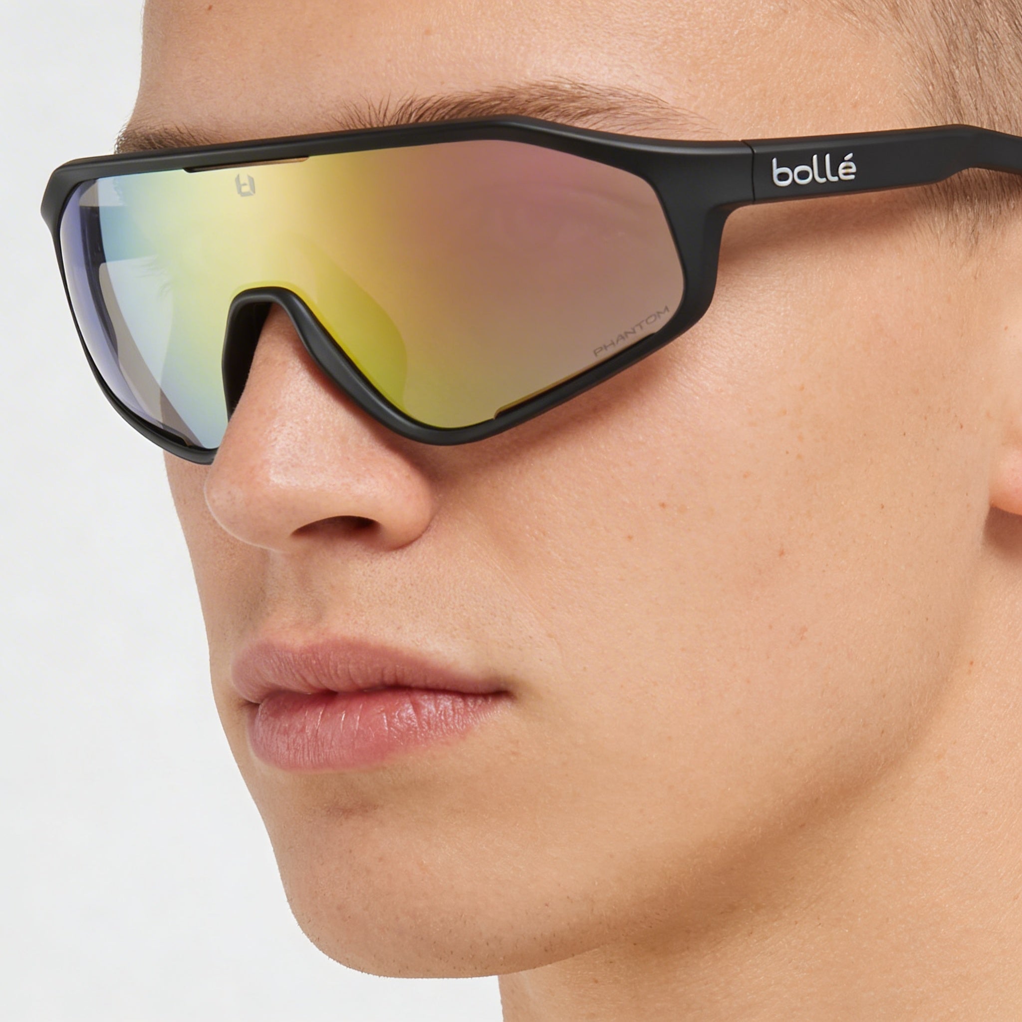 Gafas de sol unisex Bollé Clint, montura de plástico, lentes de policarbonato verde fotocromático transparente con protección UV, ajustables (136 mm), Photo 4