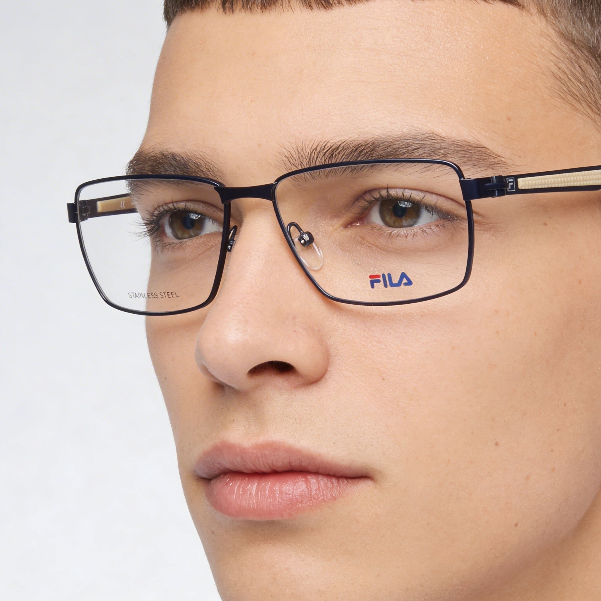 Gafas de sol FILA modernas unisex con montura metálica y lentes de policarbonato no polarizadas, 56mm de ancho de lente, Photo 4