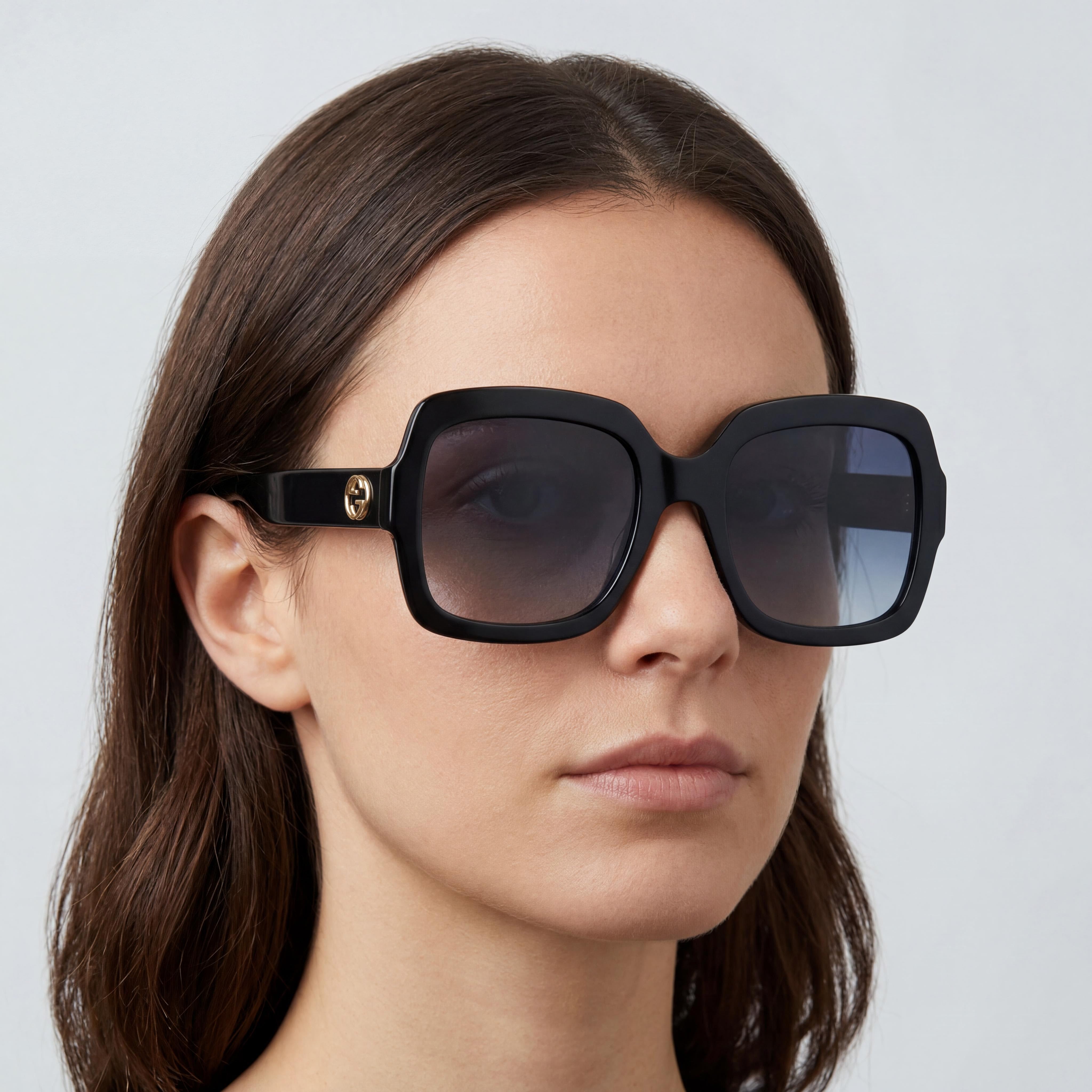 Gucci Gg0036sn-001 Gafas de sol para mujer con armazón de plástico negro, lentes grises degradadas y protección UV, 54 mm, Photo 4
