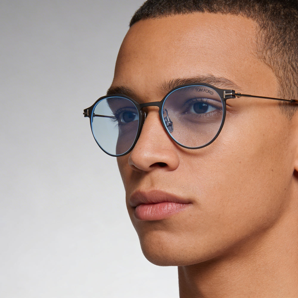 Gafas de sol Tom Ford Ft5866-b para hombre, montura de magnesio azul claro, rutenio oscuro mate, gris habana brillante, 52-19-145