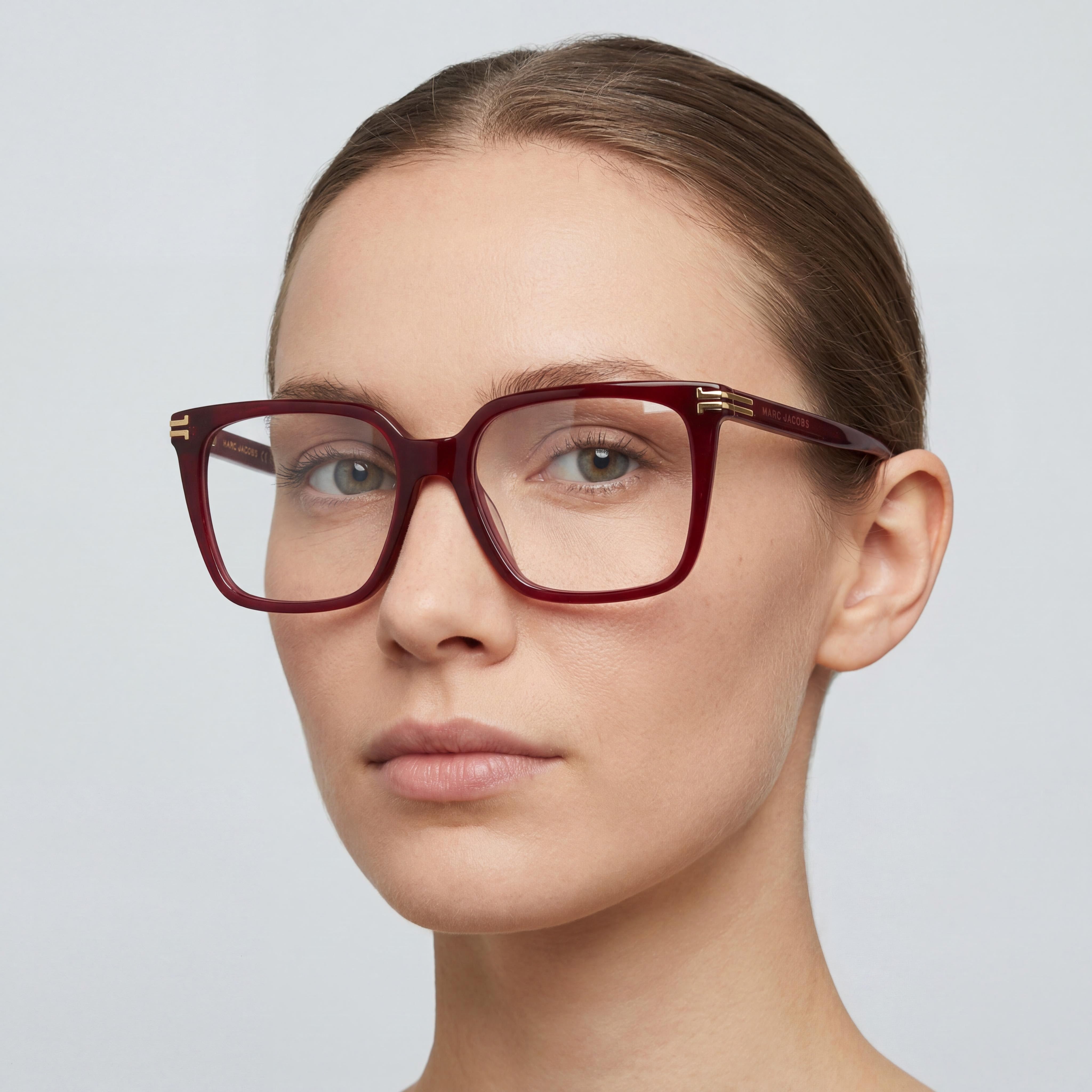 Marc Jacobs Classic Women's Plastic Frame Burgundy Polycarbonate Non-Polarized Sunglasses 53-16-140, Photo 4
