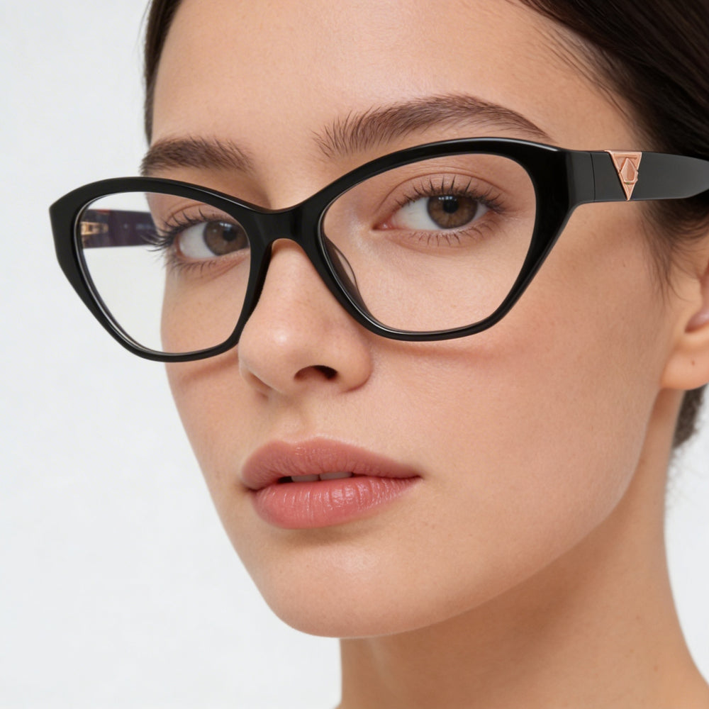 GUESS GU50162 Gafas para mujer, montura negra brillante, lentes no polarizadas, tamaño 51-16-135