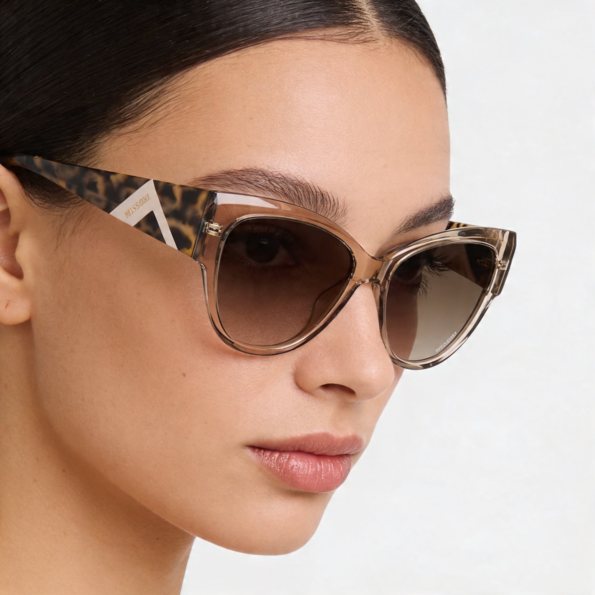 Missoni Casual Women's Beige Acetate Frame Non-Polarized Sunglasses Brown Shaded Lenses 57mm, Photo 4