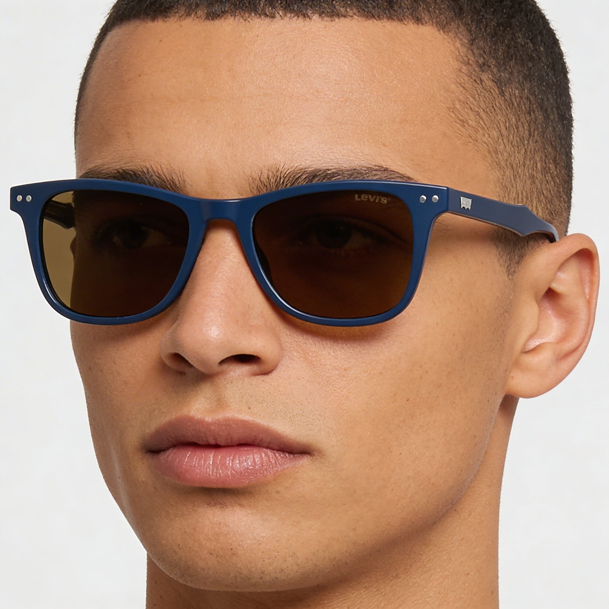 Levi's 5016/S Square Sunglasses Men's Blue Brown Plastic Frame 100% UV Protection 52mm, Photo 4