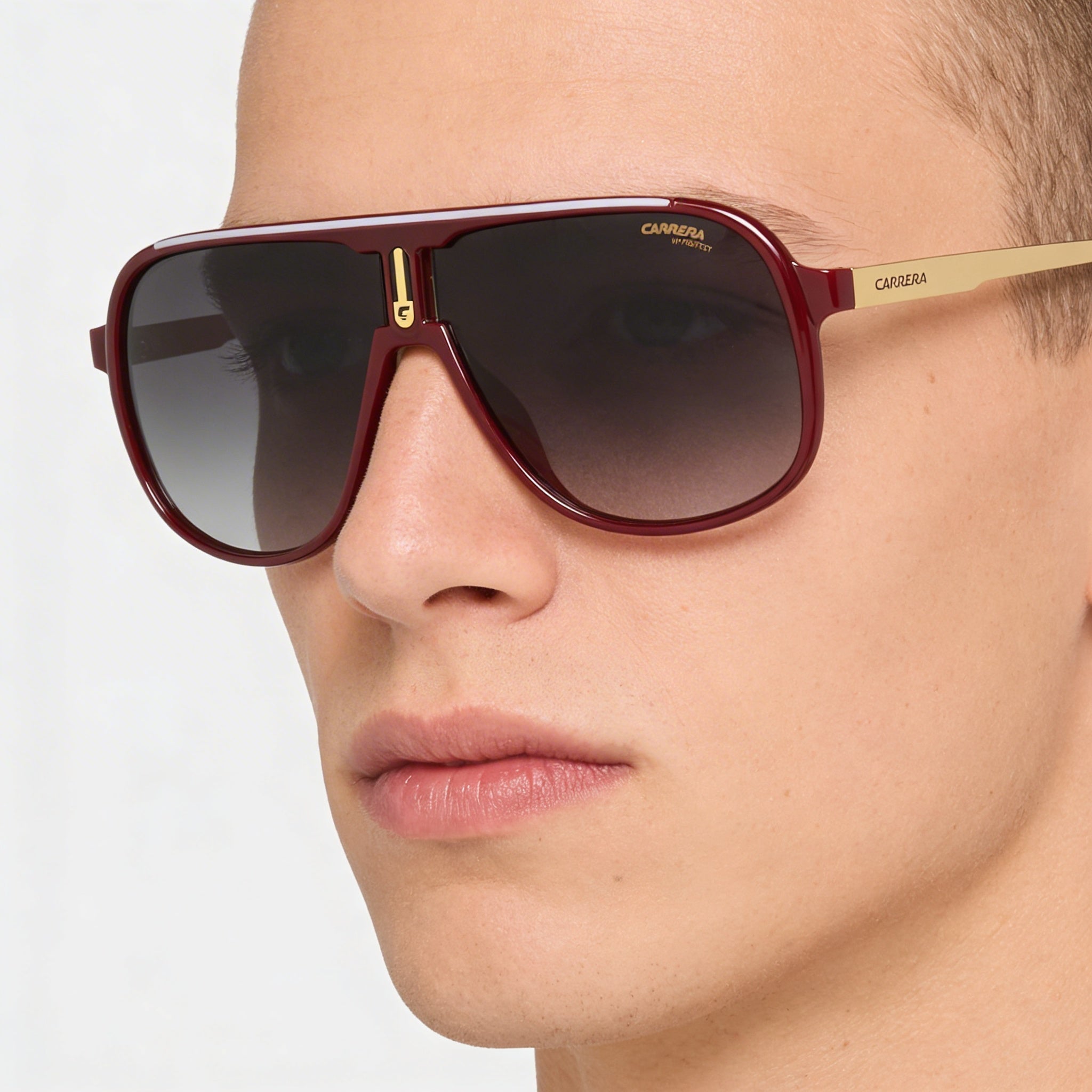 Carrera Wayfarers Unisex Gold, Red Plastic 62mm Sunglasses with Gradient Grey UV Protection Anti-Reflective Lenses, Photo 5