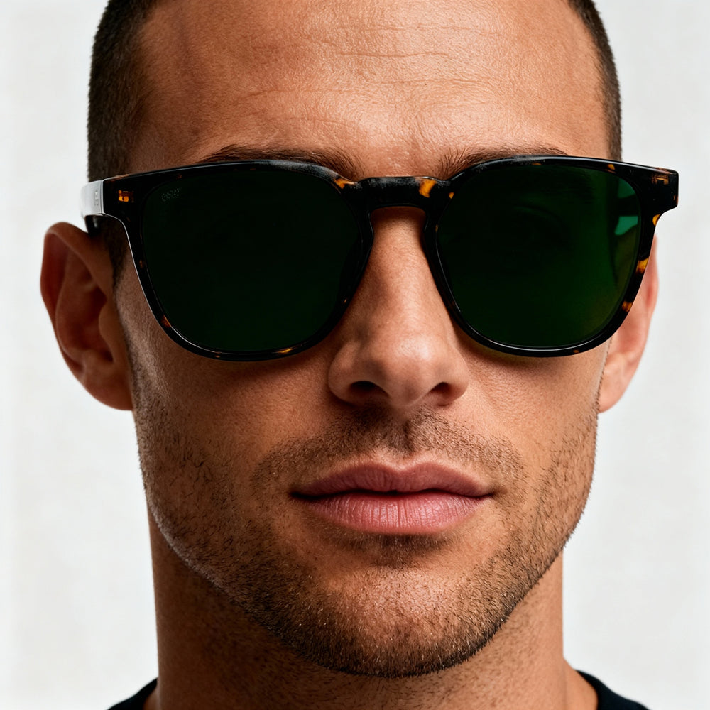 Gafas de sol Kenneth Cole Reaction KC1414 de plástico, redondas y suaves, para hombre, montura color habana oscuro, lentes verdes, 54-17-150