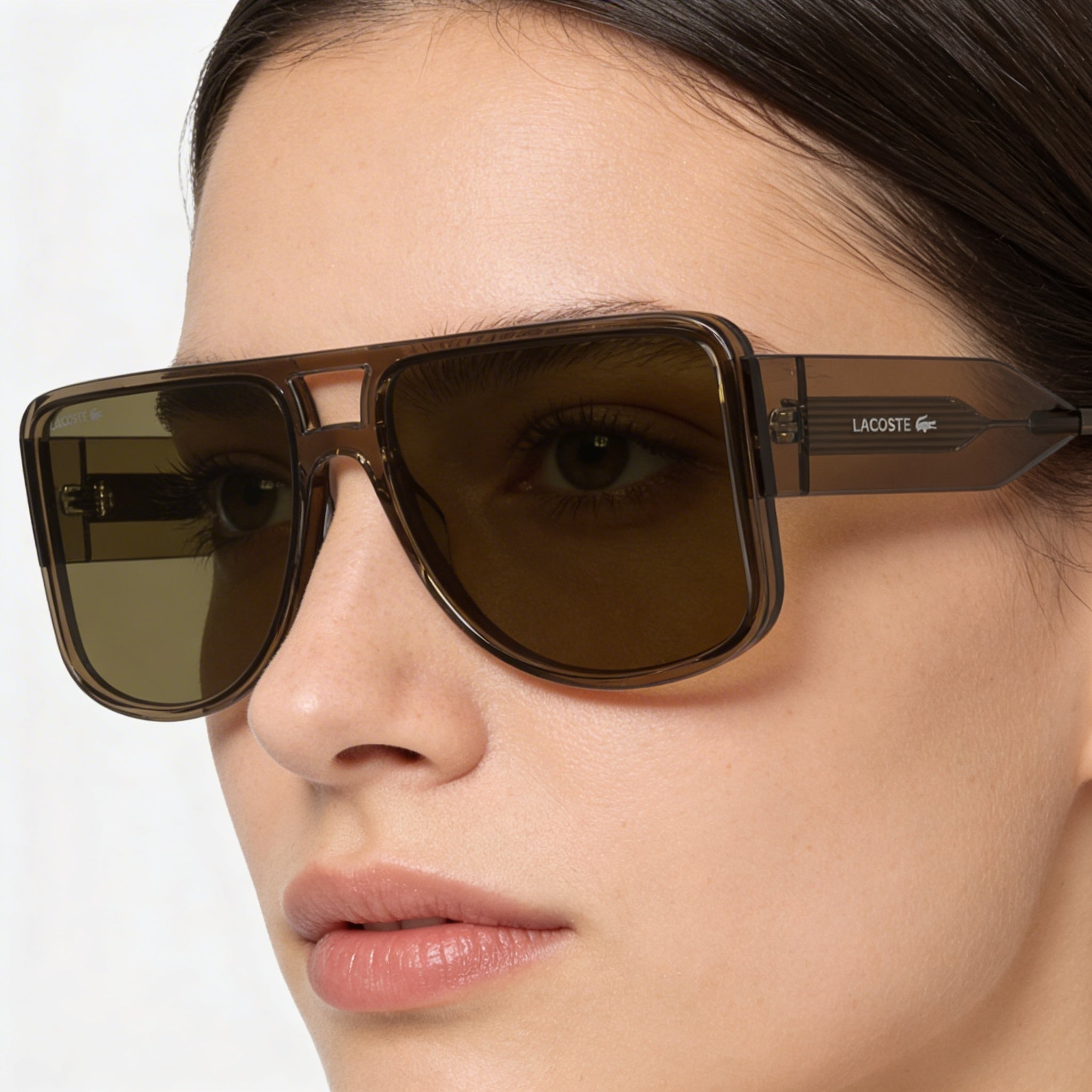 Gafas de sol Lacoste L6056s para mujer, montura de plástico marrón claro con lentes marrones sólidas sin polarizar de protección UV 59, Photo 4