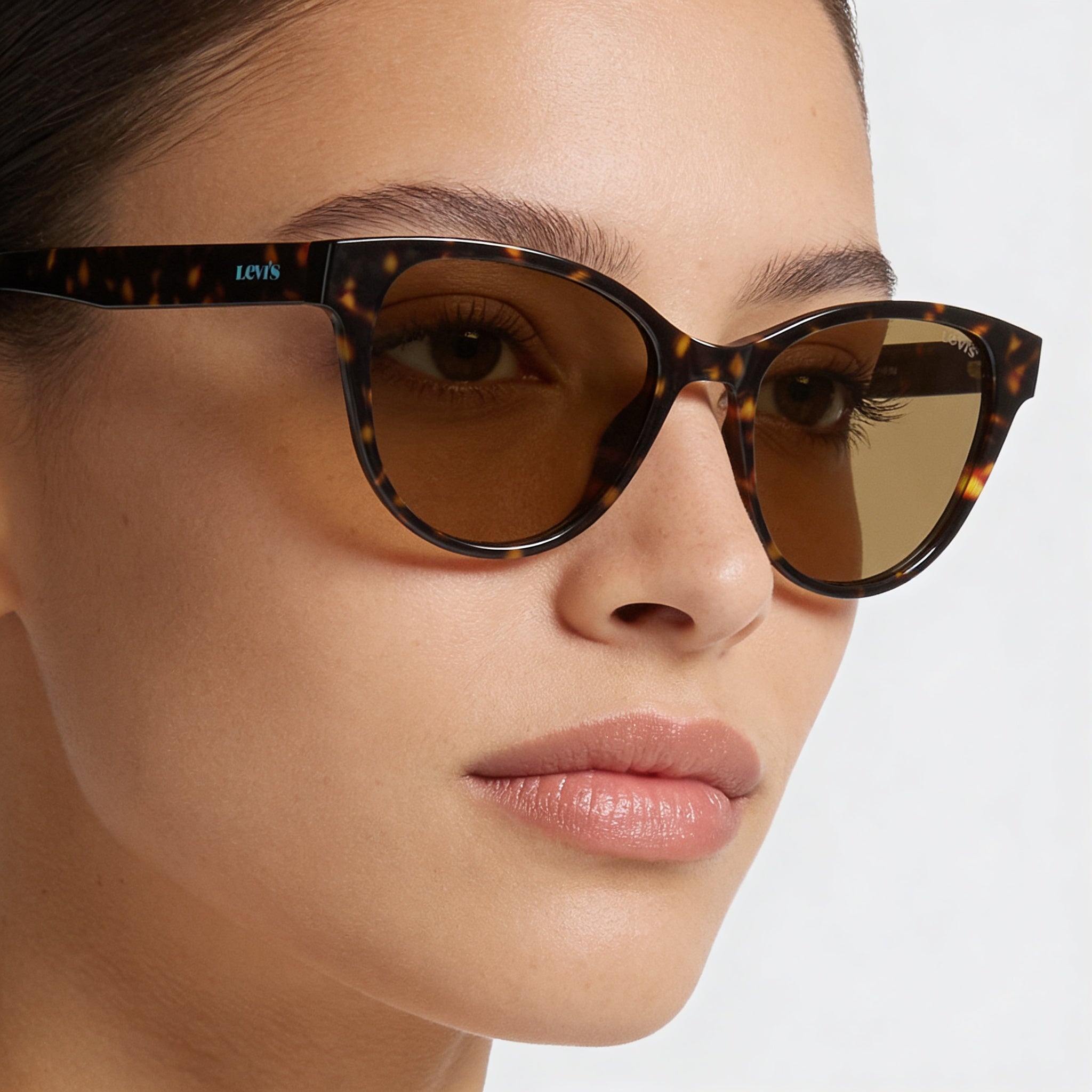 Levi's Lv 1014/S Women's Cat Eye Havana Plastic Frame Sunglasses with UV Protection 54mm, Photo 4