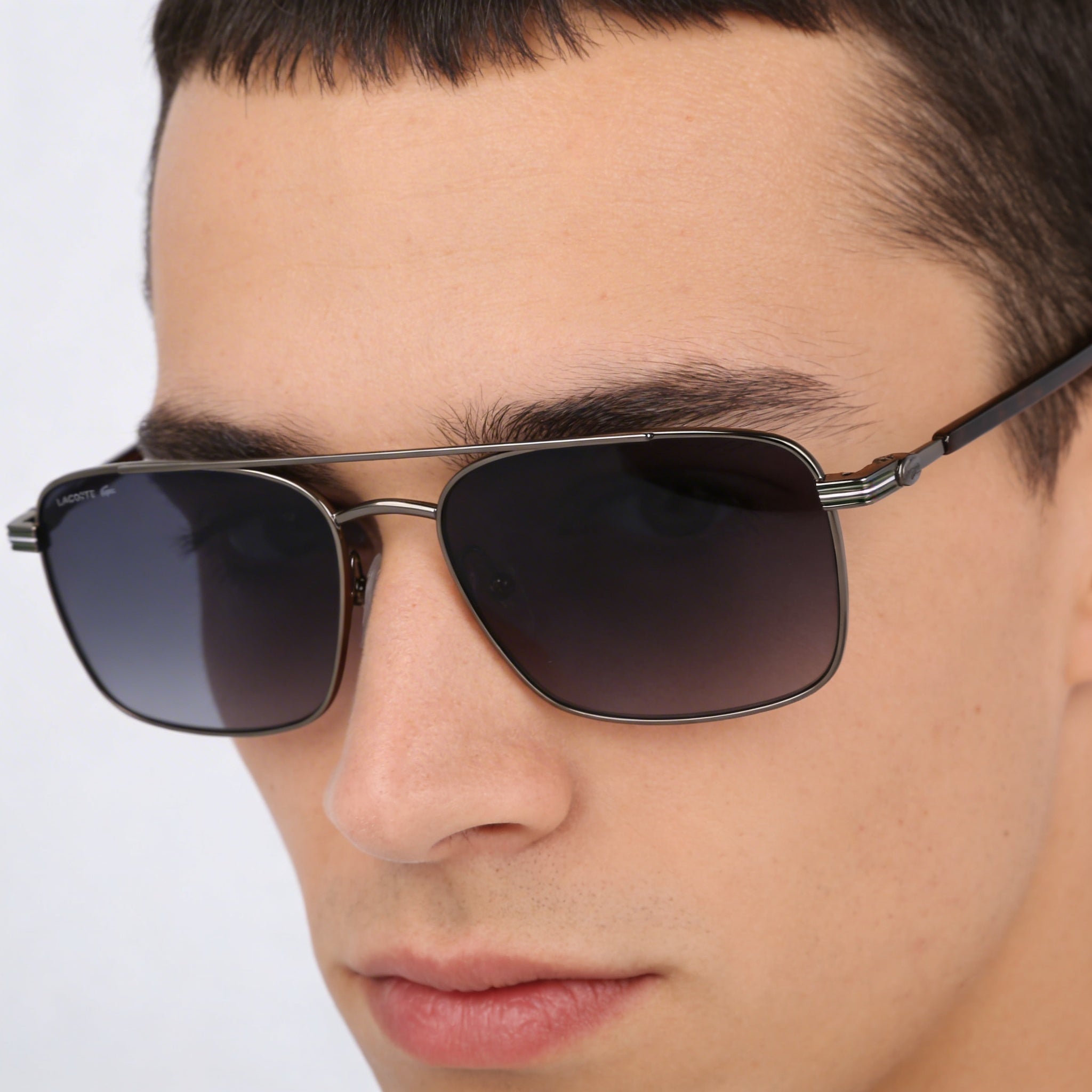 Lacoste Casual Men’s Metallic Grey Metal Sunglasses with Gradient Blue Lenses, UV Protection, Non-Polarized 58mm, Photo 3