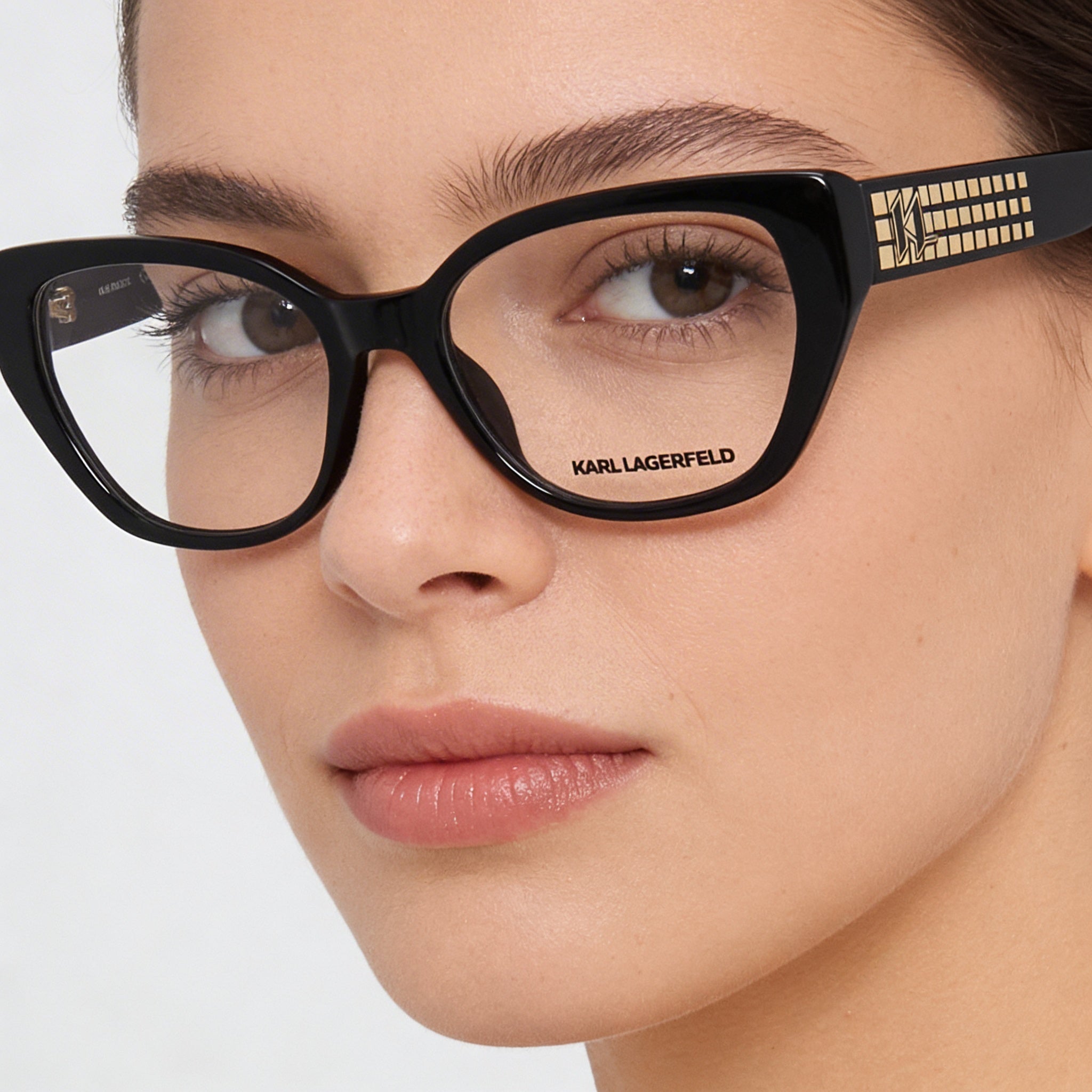 KARL LAGERFELD Modern Women's Sunglasses with Black Injected Frame and Non-Polarized Lenses 53mm, Photo 4