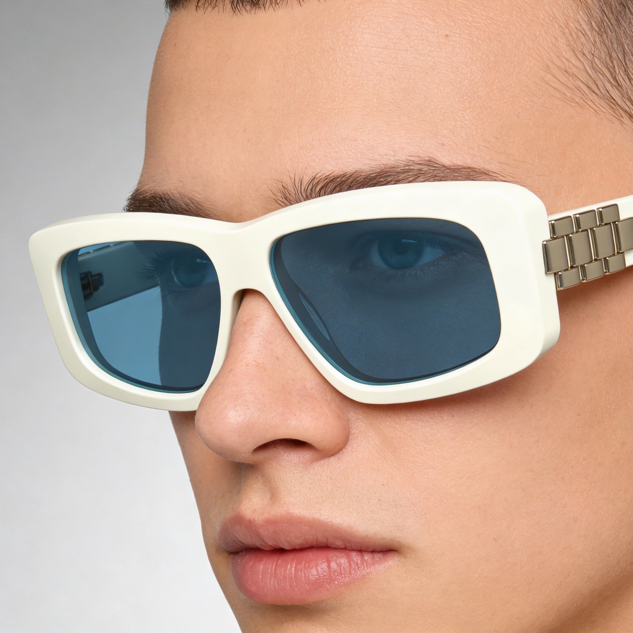 Victoria Beckham Vb669s Gafas de sol unisex, blancas, de plástico, rectangulares modificadas, no polarizadas, 100 % protección UV, 55 mm, Photo 4