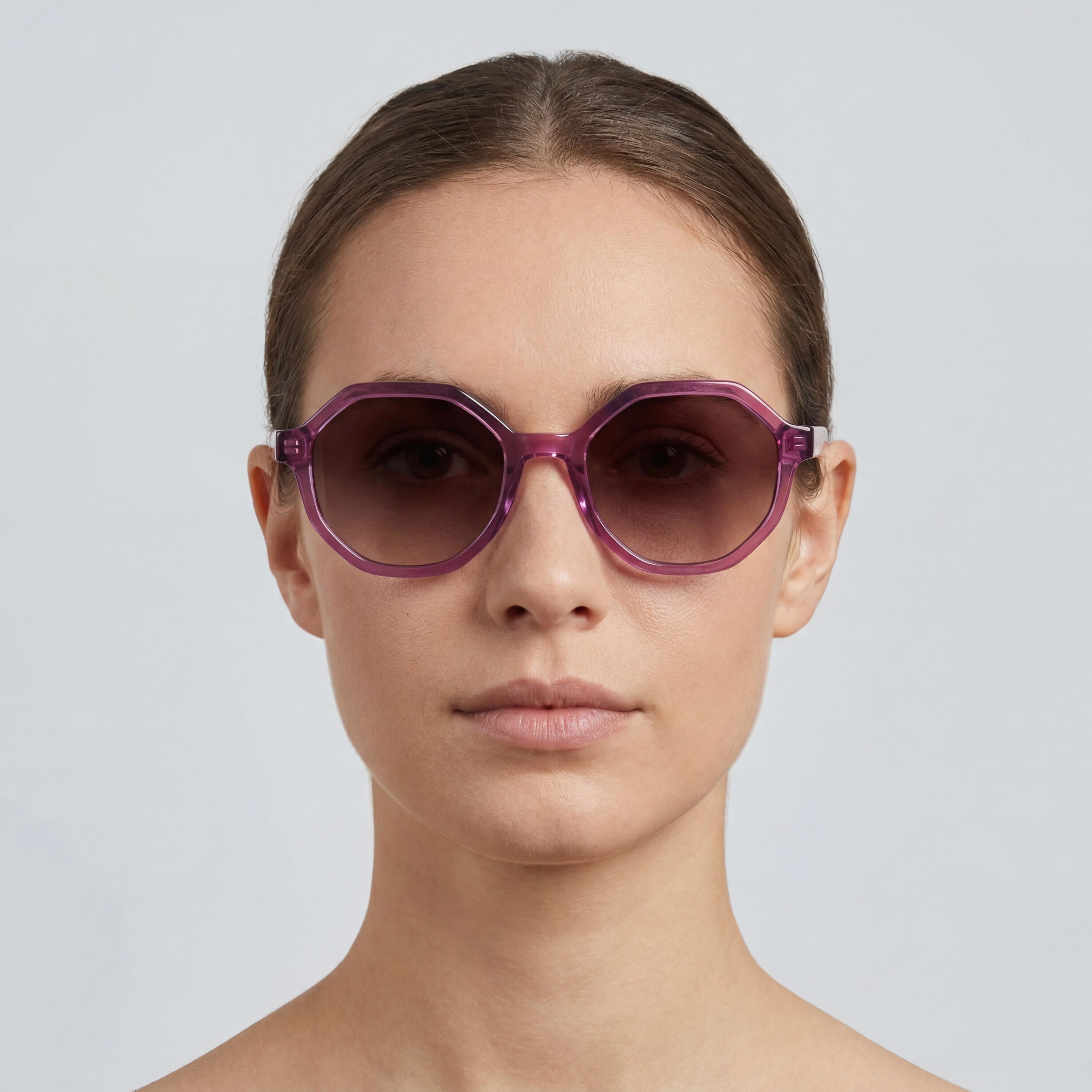 Love Moschino Women's Casual Sunglasses, Fuchsia Frame, Brown Shaded Lenses, UV Protection, Size 52-20-140, Photo 4