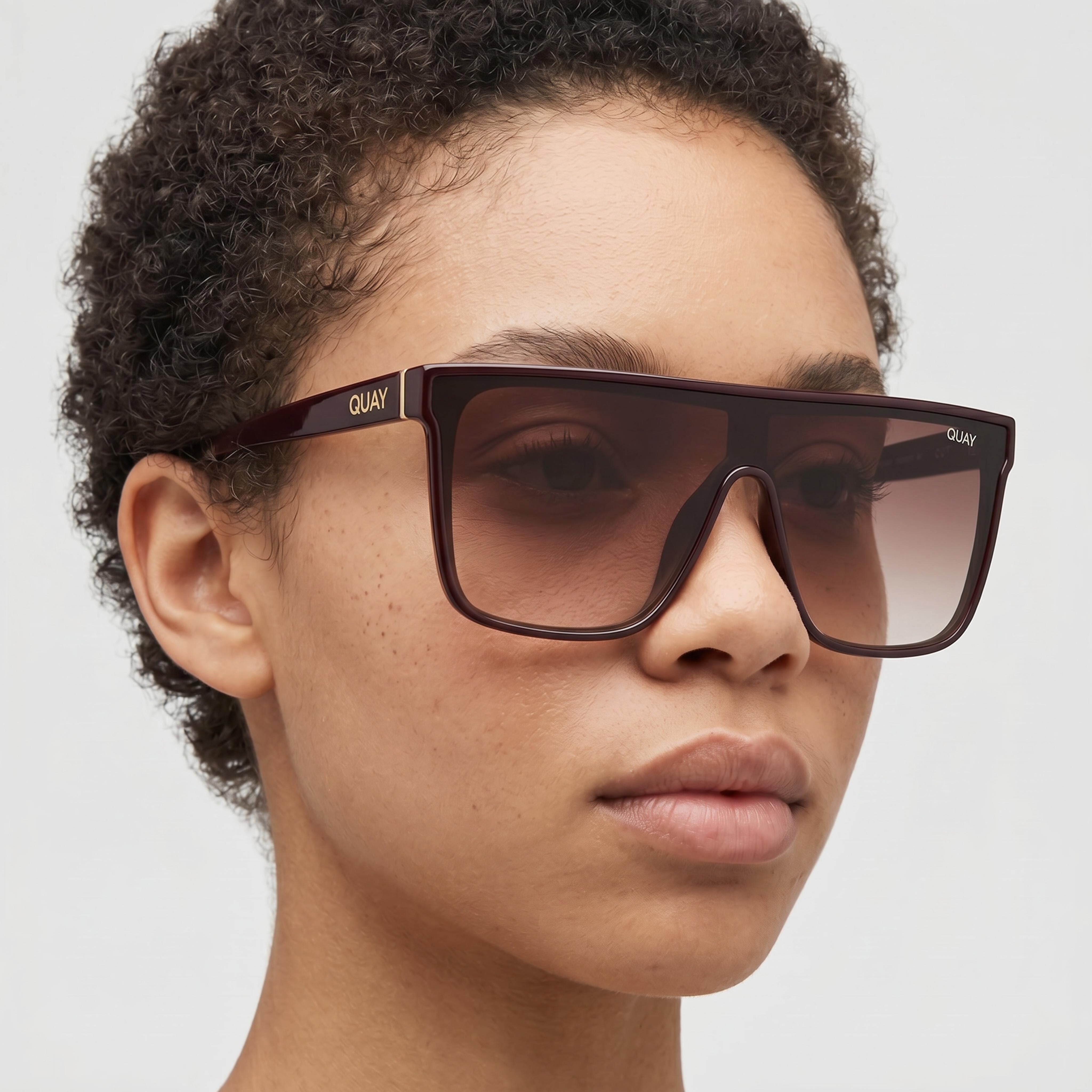 QUAY AUSTRALIA Nightfall Medium Unisex Espresso Brown Fawn Injection Sunglasses UV Protection Non-Polarized, Photo 5