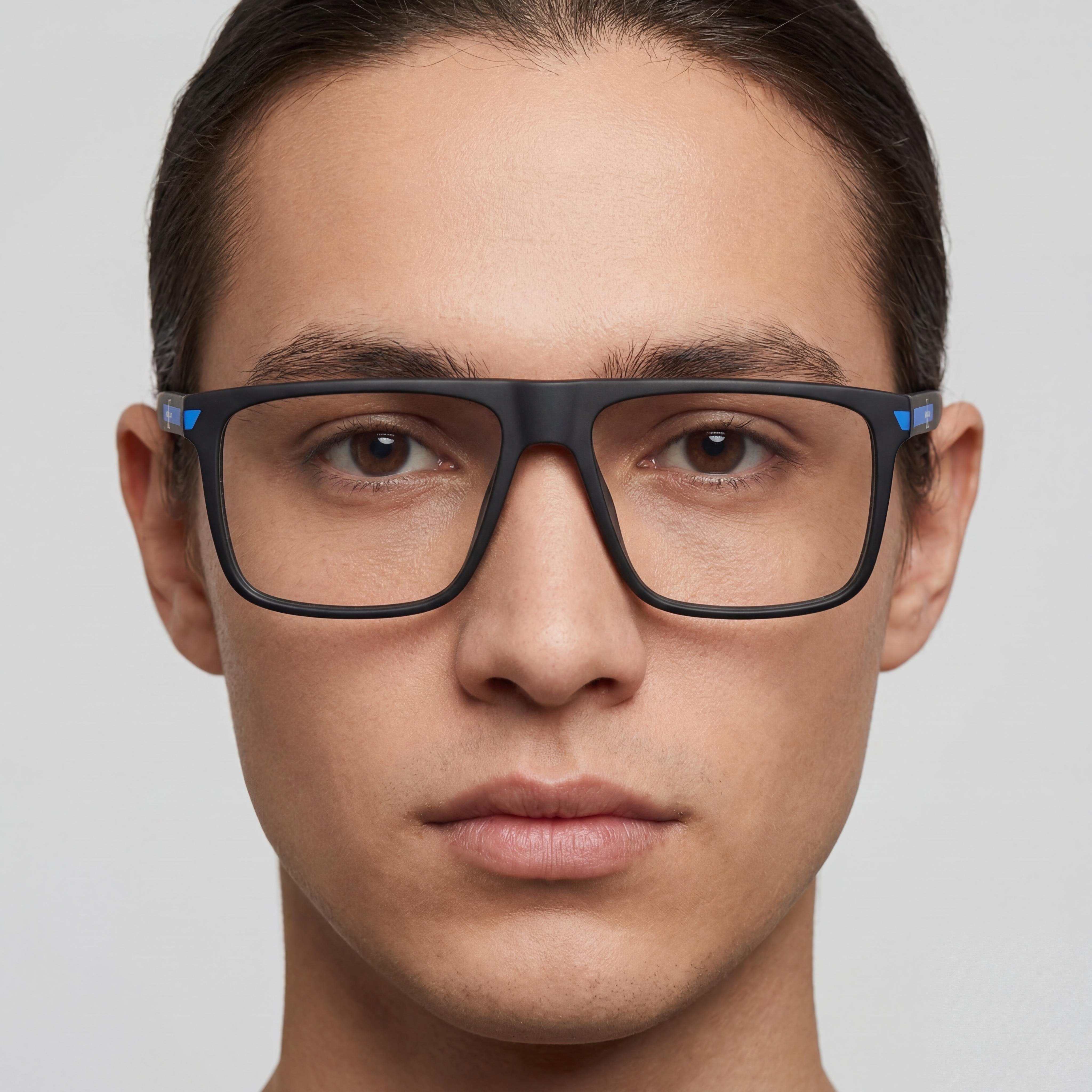 Calvin Klein Jeans CKJ21611 Gafas de sol unisex con montura de carbón inyectado y lentes de policarbonato color carbón de 56 mm, Photo 4