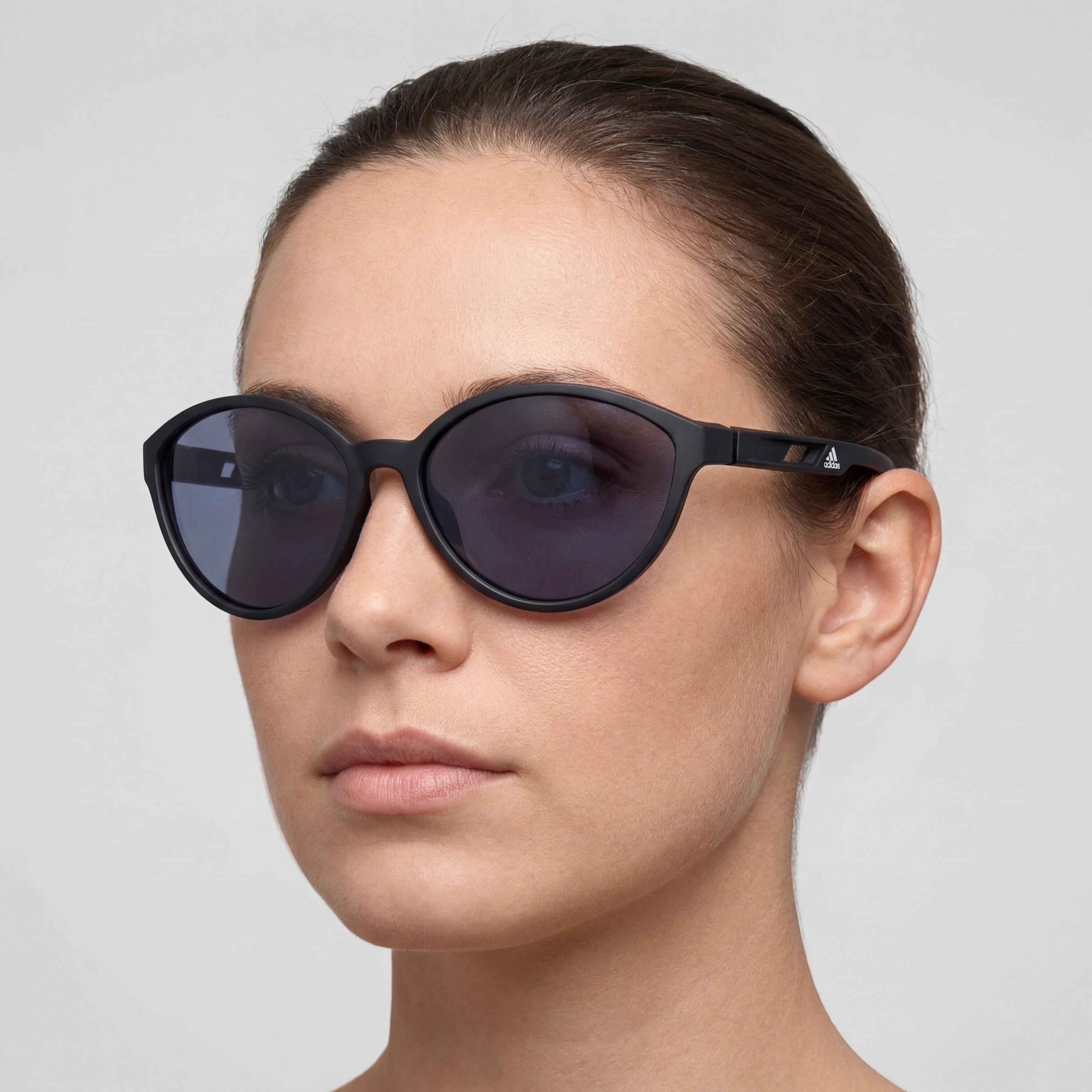 adidas Women's Sp0012 Sport Sunglasses, Matte Black Plastic Frame, Light Purple/Grey Lenses, UV Protection, 61mm, Photo 4