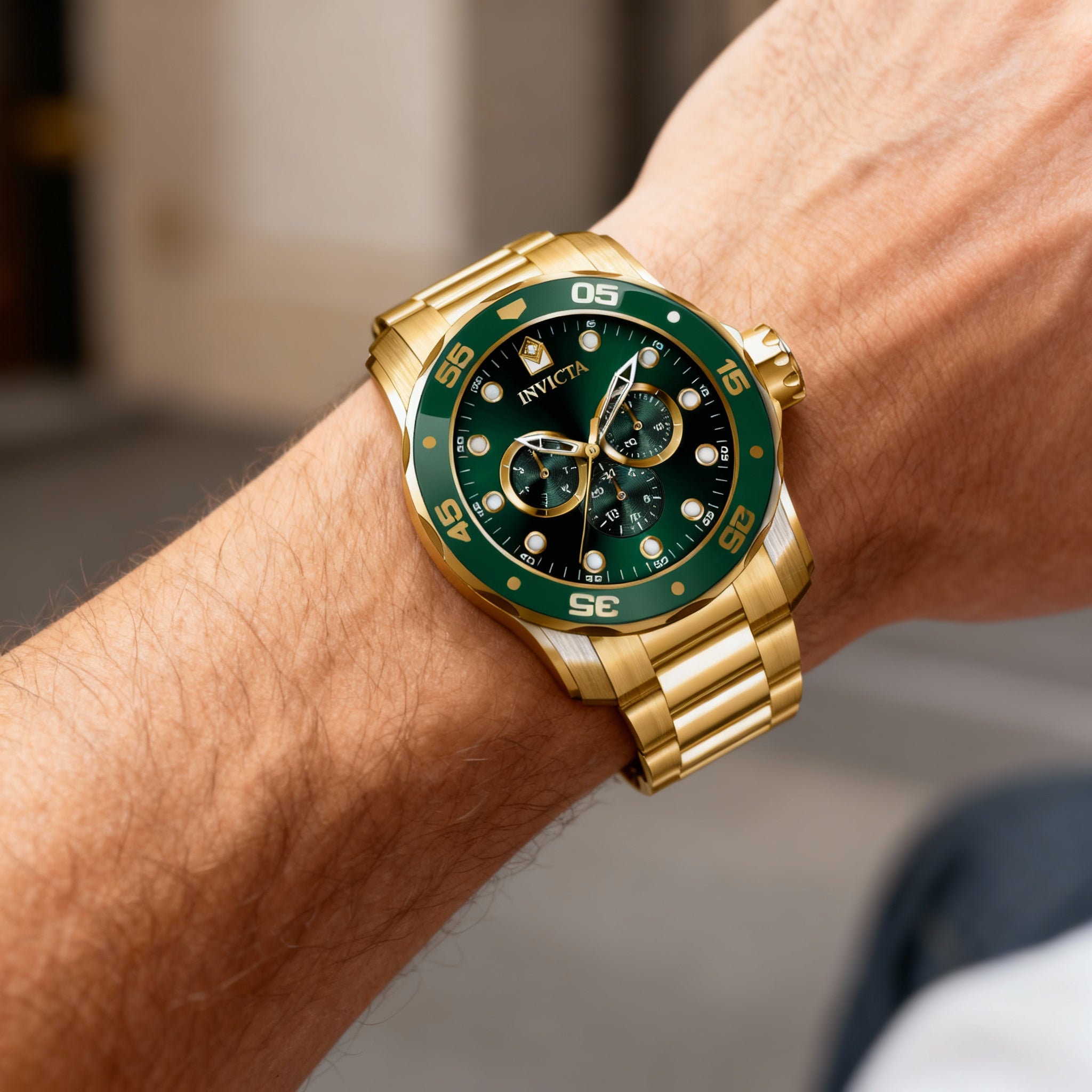 Invicta Men's Pro Diver 48mm Quartz Chronograph Watch, Stainless Steel Case, Green Dial, 100m Water Resistant, Photo 4