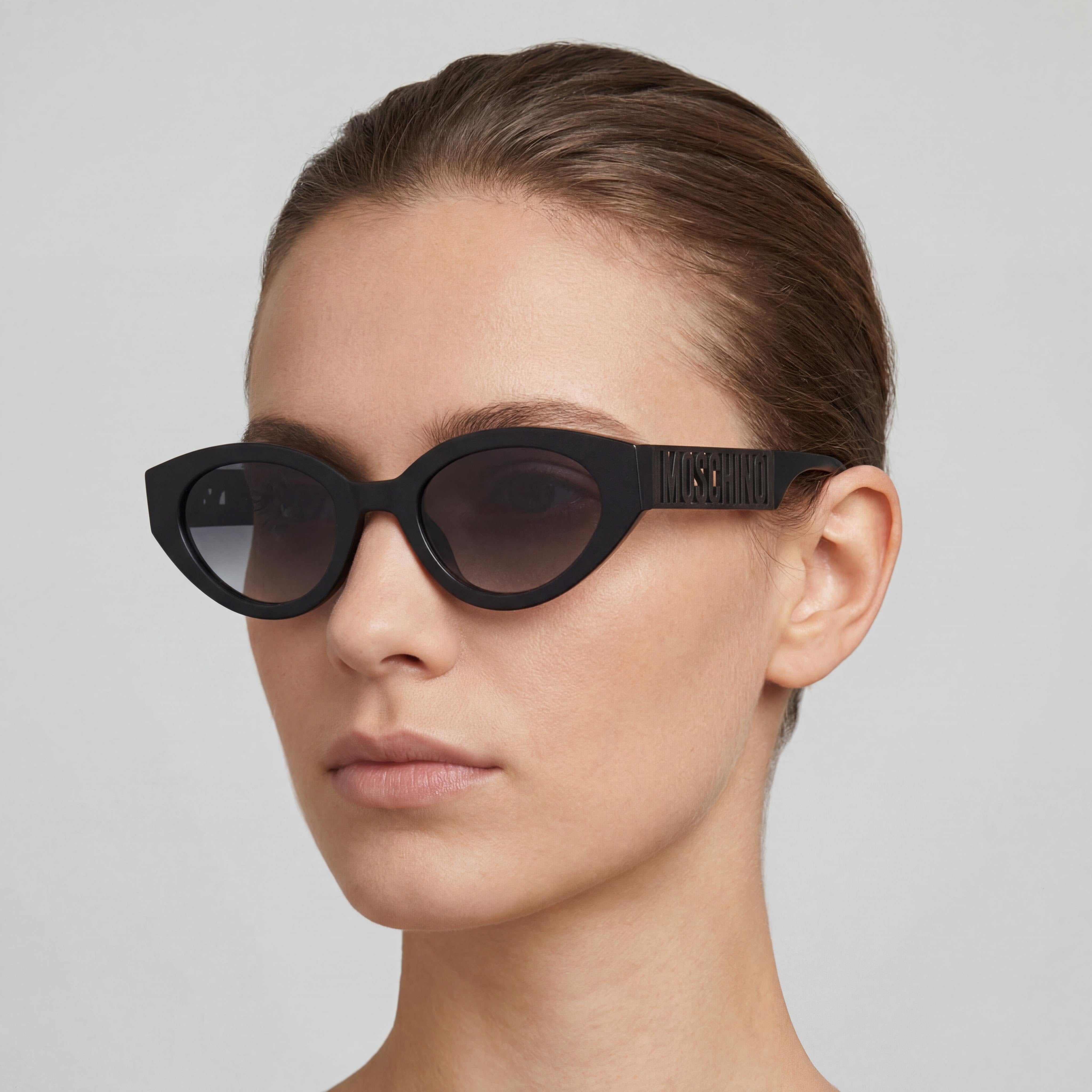 Moschino MOS160/S Casual Style Women's Black Acetate Non-Polarized Dark Grey Shaded Glasses 51mm, Photo 4