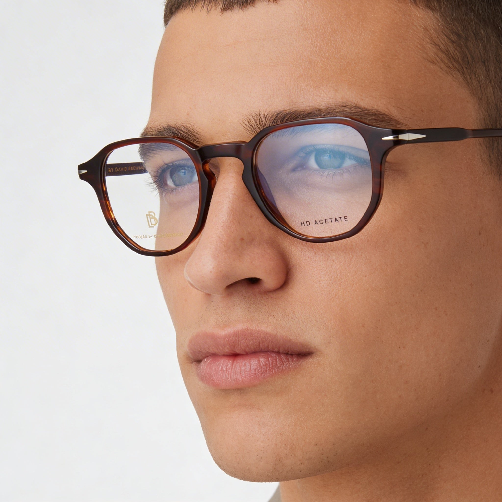 Gafas de sol David Beckham para hombre con montura de acetato claro en color marrón cuerno 47-22-145, Photo 4