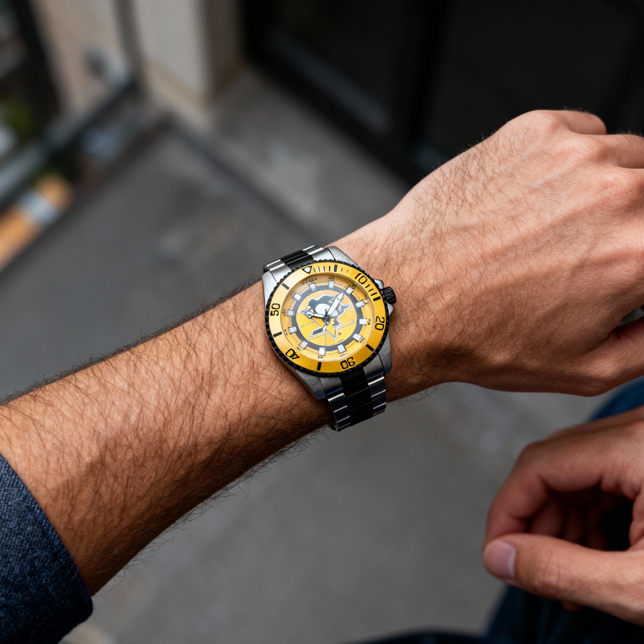 Invicta IN-42242-AMZUK Men's Quartz Watch, 47mm Stainless Steel, Yellow Dial, Two-Tone Black Silver Band, Water Resistant