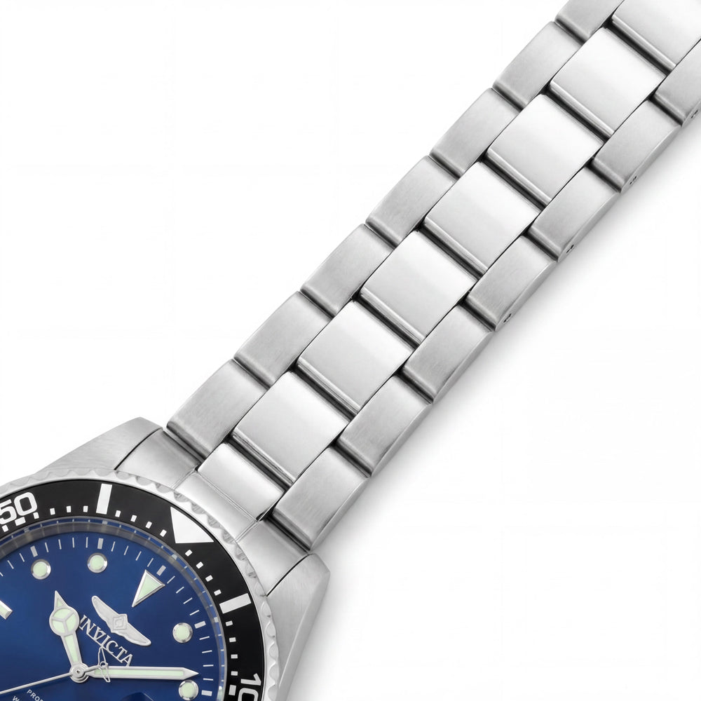 Invicta Pro Diver 22054 Men's 43mm Stainless Steel Blue Dial Quartz Bracelet 200m Water Resistant Watch