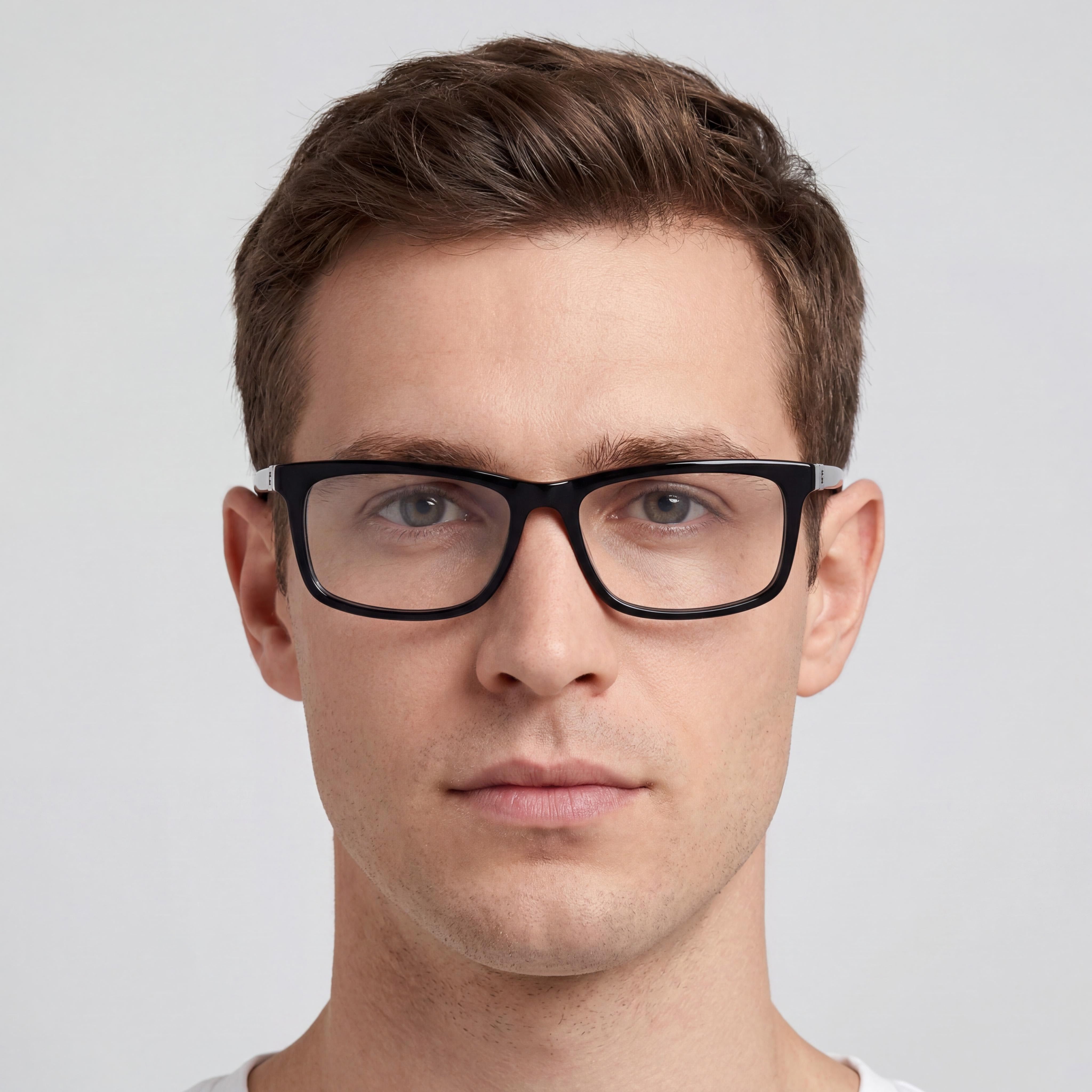 GUESS Gu50190 Gafas Unisex con Montura de Plástico Negro Brillante y Lentes de Policarbonato, 56mm de Ancho de Lente, 16mm de Puente, 150mm de Patillas, Photo 4