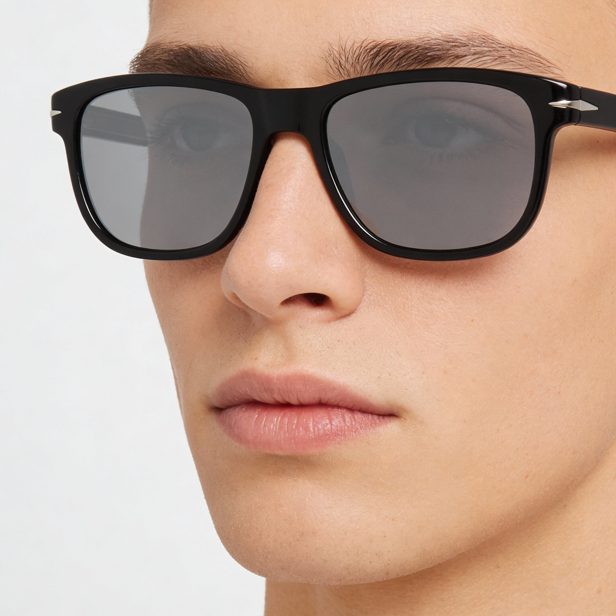 David Beckham Db 1045/S Unisex Acetate Frame Black and Silver, Black Silver Lenses UV Protection Sunglasses 54mm, Photo 4