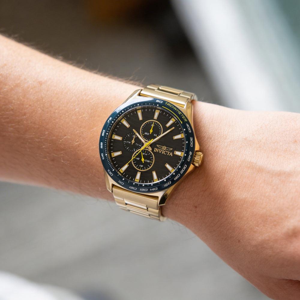 Reloj Invicta Racing 48870 para hombre, cronógrafo de cuarzo, pulsera de acero inoxidable, esfera verde de 44 mm.