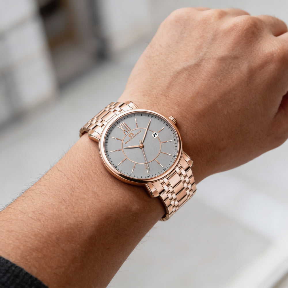 Reloj Oceanaut para hombre con pulsera y caja de acero inoxidable gris, movimiento de cuarzo, resistente al agua.