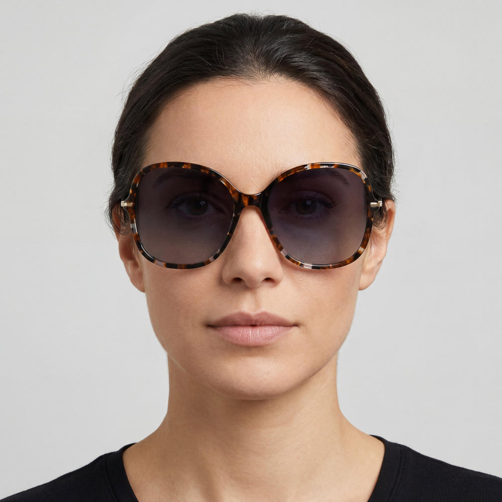 Carolina Herrera Casual Women's Black Havana Gold Acetate Non-Polarized Sunglasses, Bridge 18mm, Temple 135mm