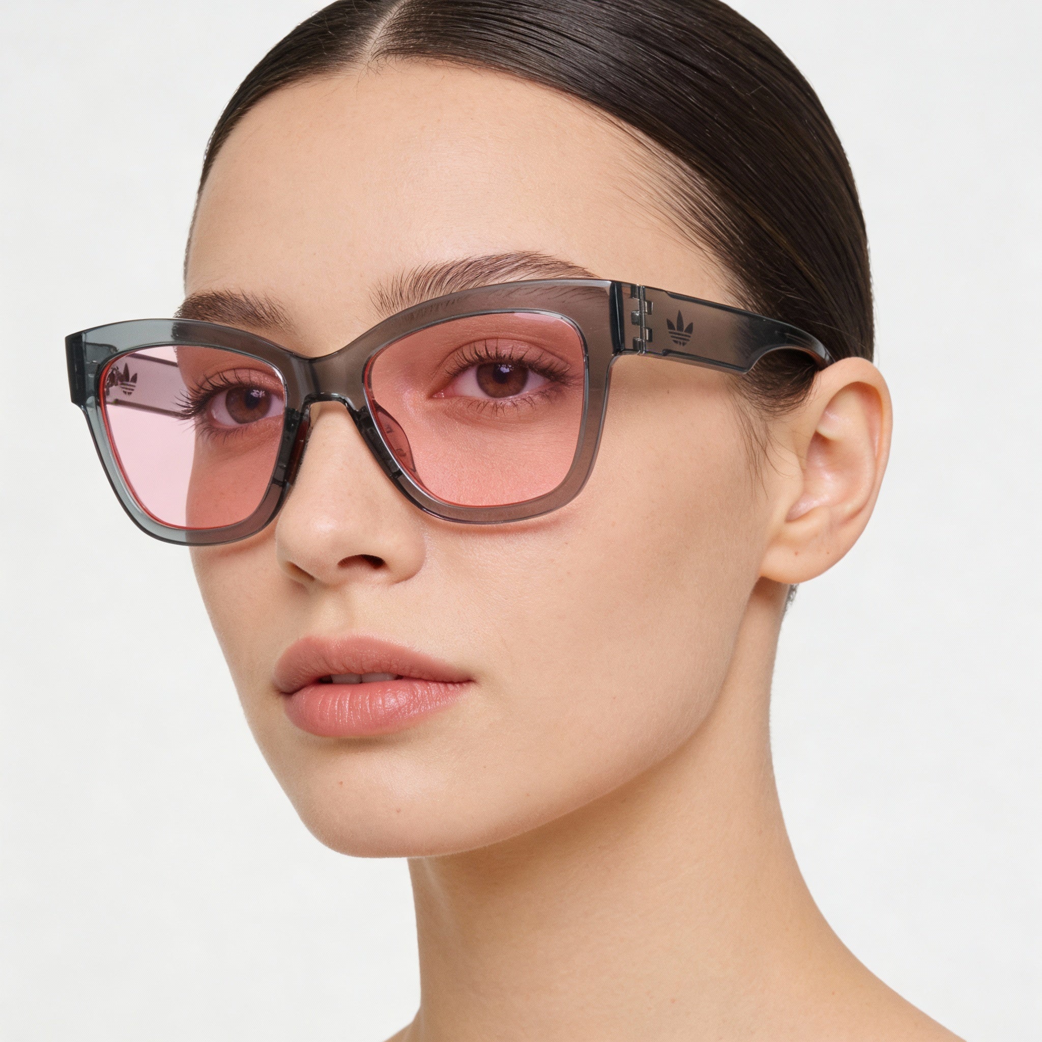 adidas Classic Women's Grey Gradient Plastic Pink Lens with UV400 & Anti-glare 51-20-140, Photo 4
