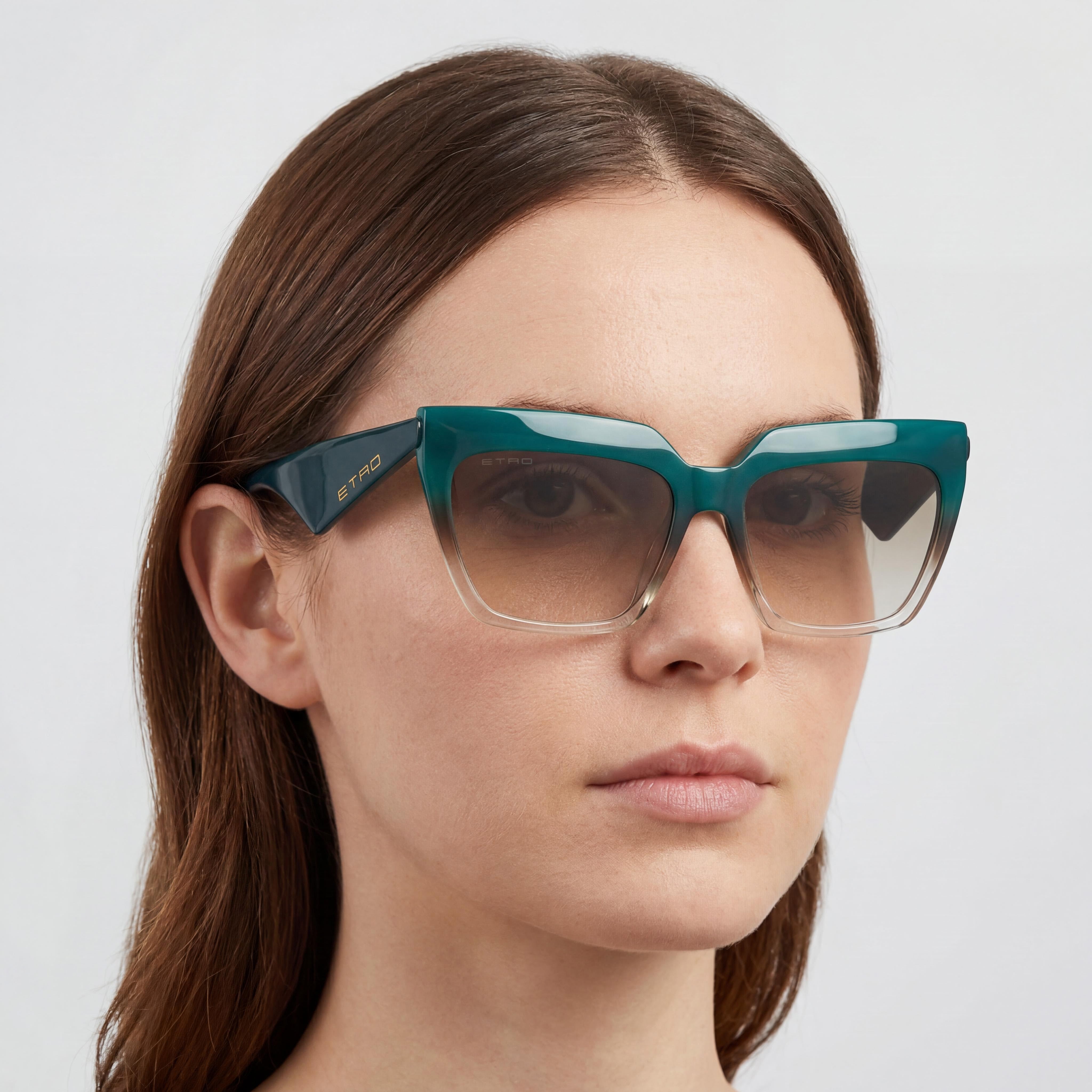 Etro Casual Women's Khaki Green Acetate Non-Polarized Sunglasses with 58mm Lens Width, 17mm Bridge, 145mm Temple Length, Photo 4