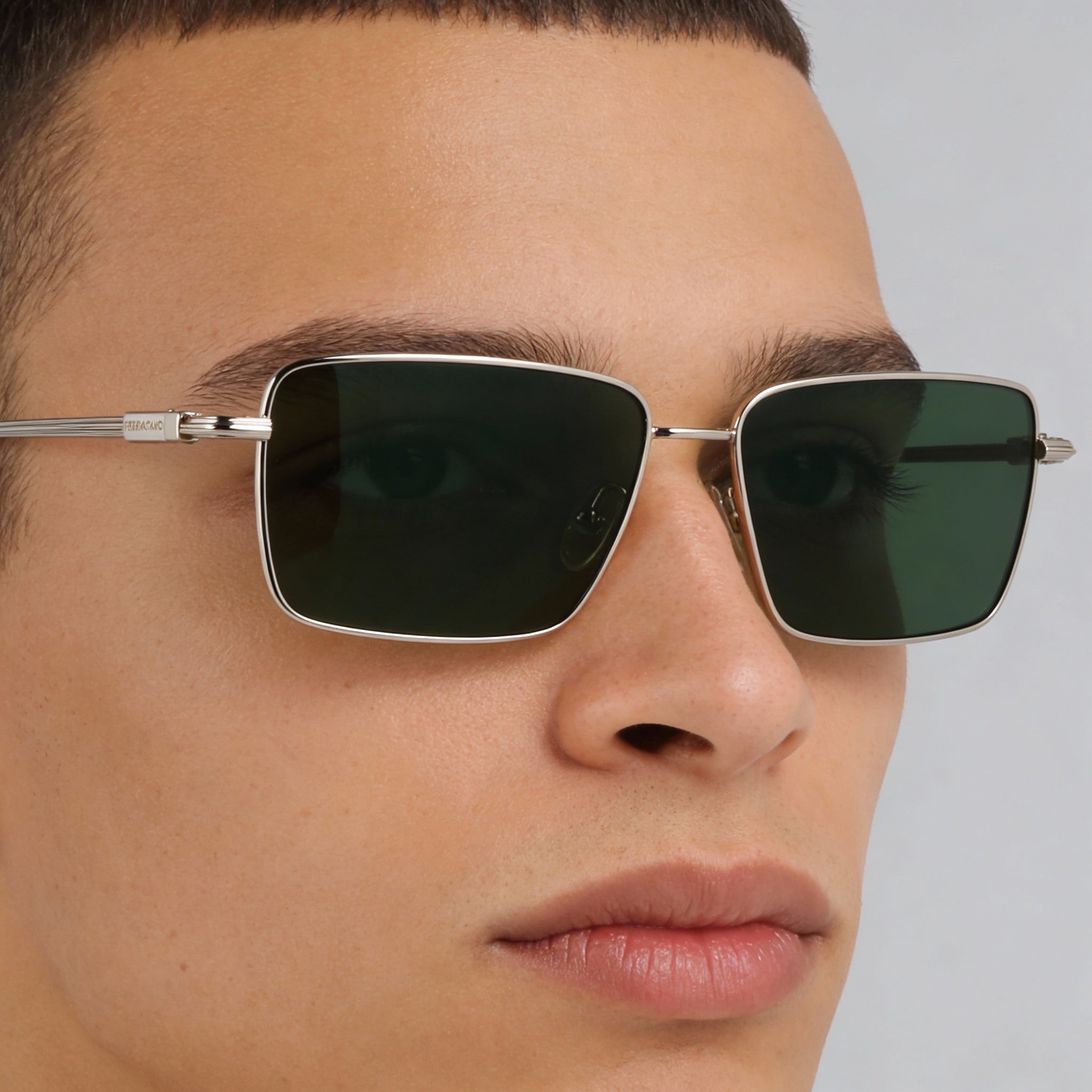 Salvatore Ferragamo Sf309s Unisex Metallo Frame Polycarbonate Lens UV Protection Eyewear Light Gold Green 57mm, Photo 6