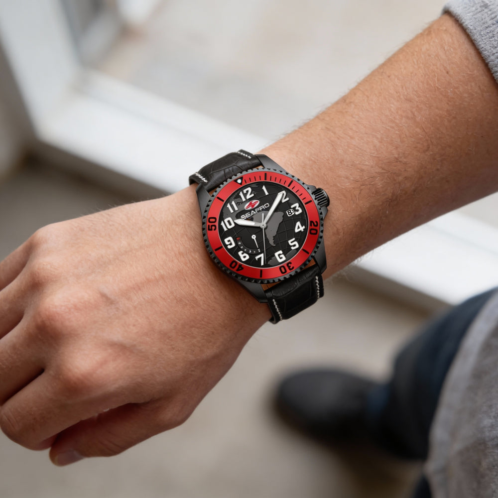 Seapro Modern Men's Black Dial Stainless Steel Leather Strap Water Resistant Quartz Watch with Mineral Crystal