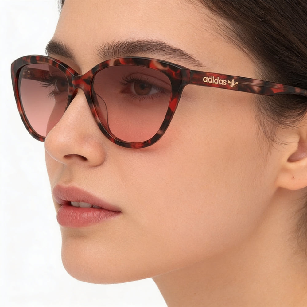 Gafas de sol Adidas Contemporary Havana de plástico con forma de ojo de gato para mujer, con lentes no polarizadas con protección UV y degradado burdeos de 58 mm
