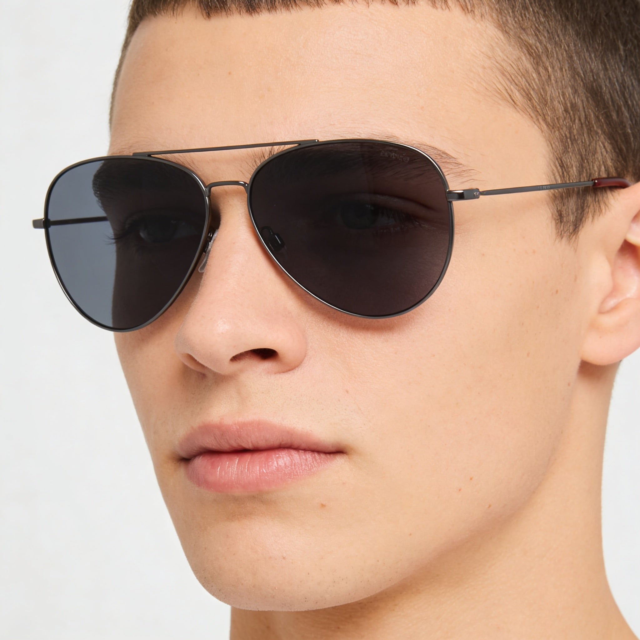 Gafas de sol Levi's Lv 1006/S unisex de piloto, montura metálica en rojo rutenio oscuro, lentes de policarbonato UV 400, 60 mm, Photo 5