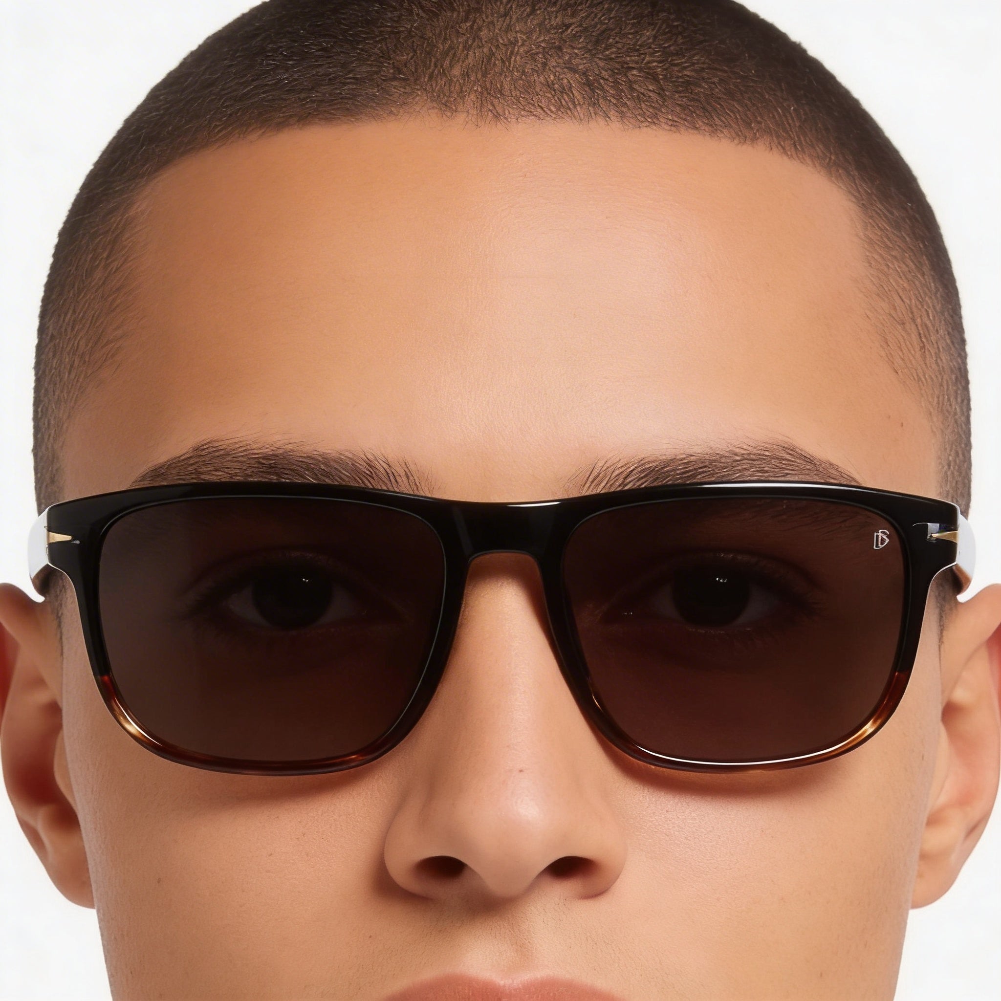 Gafas de sol David Beckham DB 1060/S unisex con montura de plástico y lentes de policarbonato no polarizadas de cuerno negro de 57 mm, Photo 4