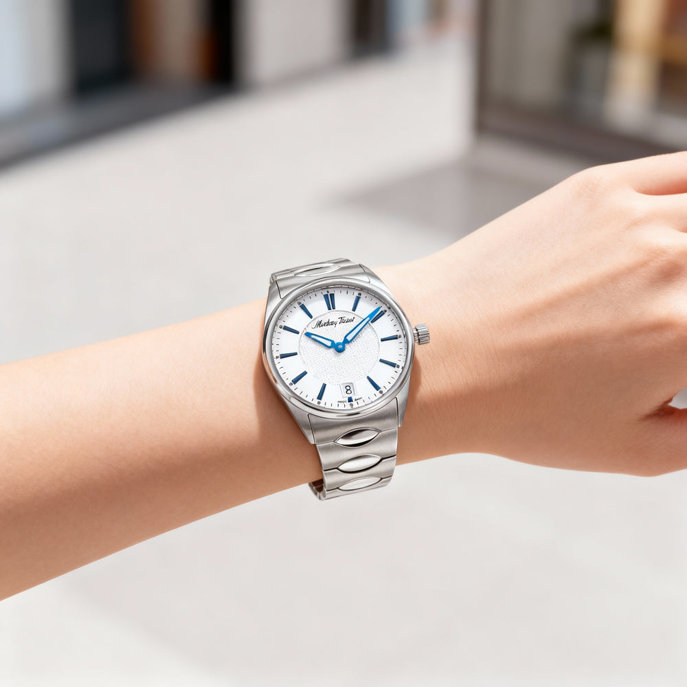 Reloj Mathey-Tissot de cuarzo para mujer, resistente al agua, de acero inoxidable y esfera blanca de 32 mm.