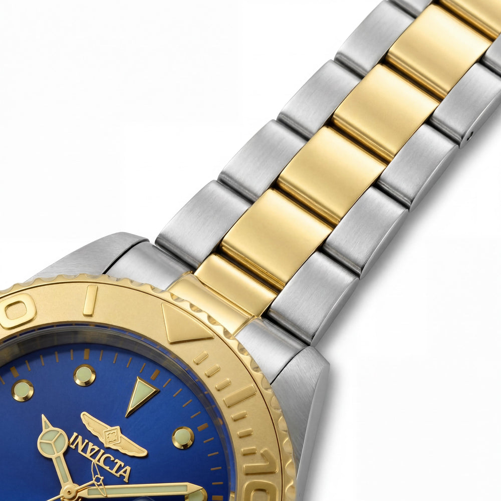 Reloj de cuarzo Invicta para hombre, modelo Diver, esfera azul de 43 mm, acero inoxidable de dos tonos, resistente al agua hasta 200 m