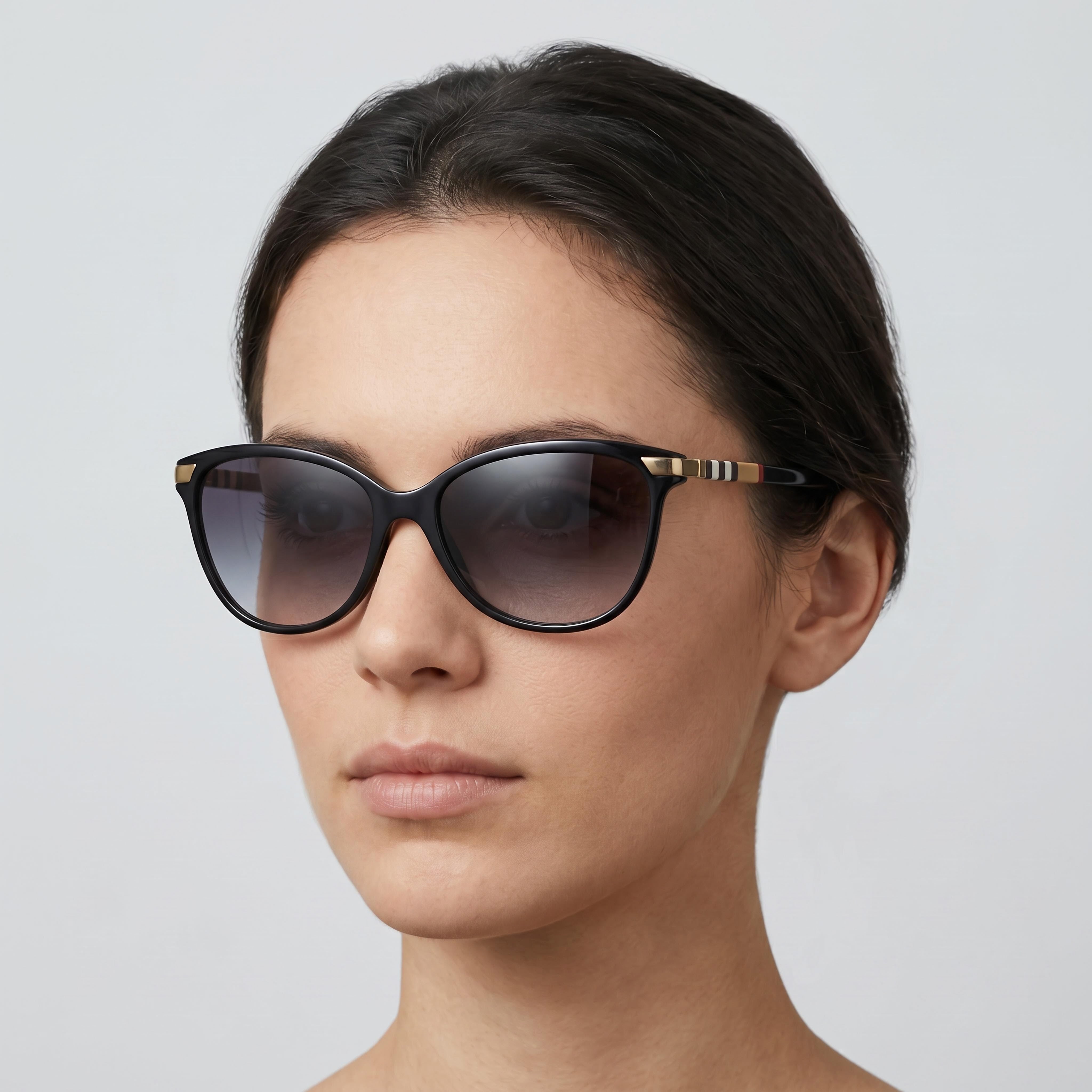 Gafas de sol BURBERRY B4216 para mujer, montura de plástico en degradado negro-gris, lentes UV en degradado gris, 57 mm, Photo 4