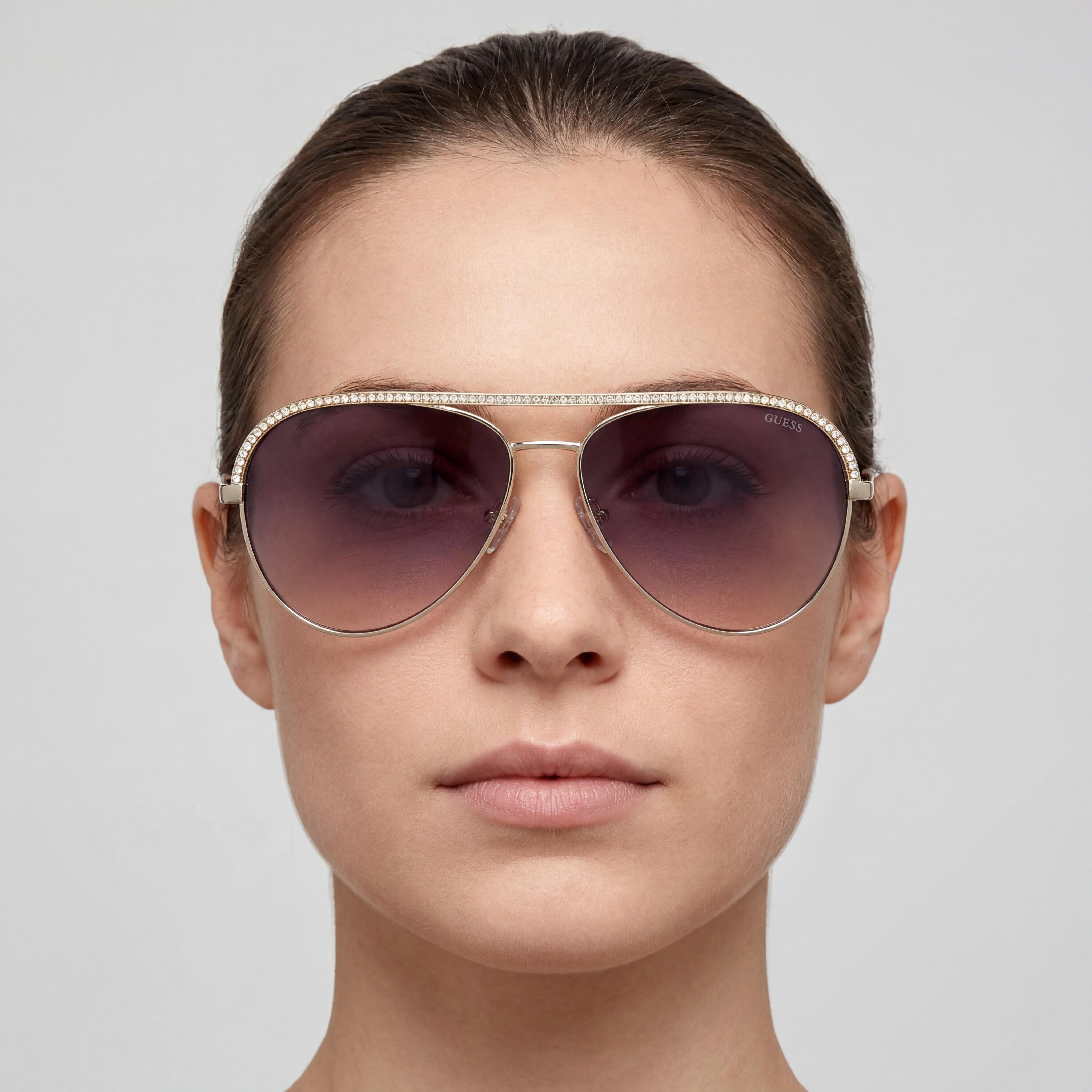GUESS Casual Women's Sunglasses Shiny Pale Gold Plastic Frame Smoked Gradient Lenses UV 400 60mm, Photo 5
