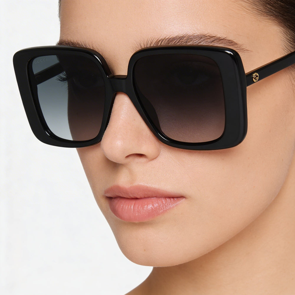 Gafas de sol Gucci GG1314S para mujer, cuadradas, de acetato reciclado, negras, grises y doradas, con protección UV, 55 mm