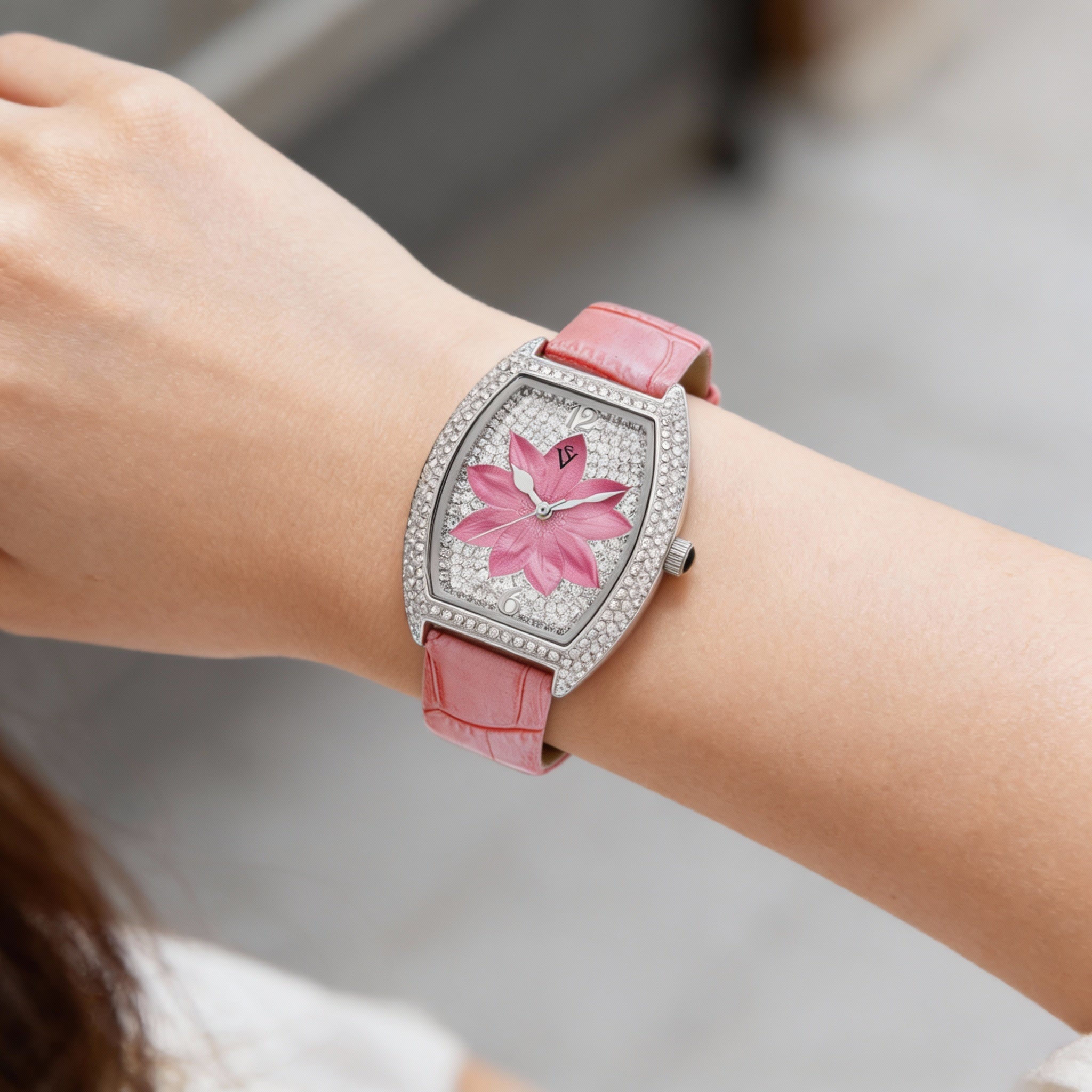 Christian Van Sant Women's Quartz Movement Pink Dial Stainless Steel Leather Strap Water Resistant Watch, Photo 3