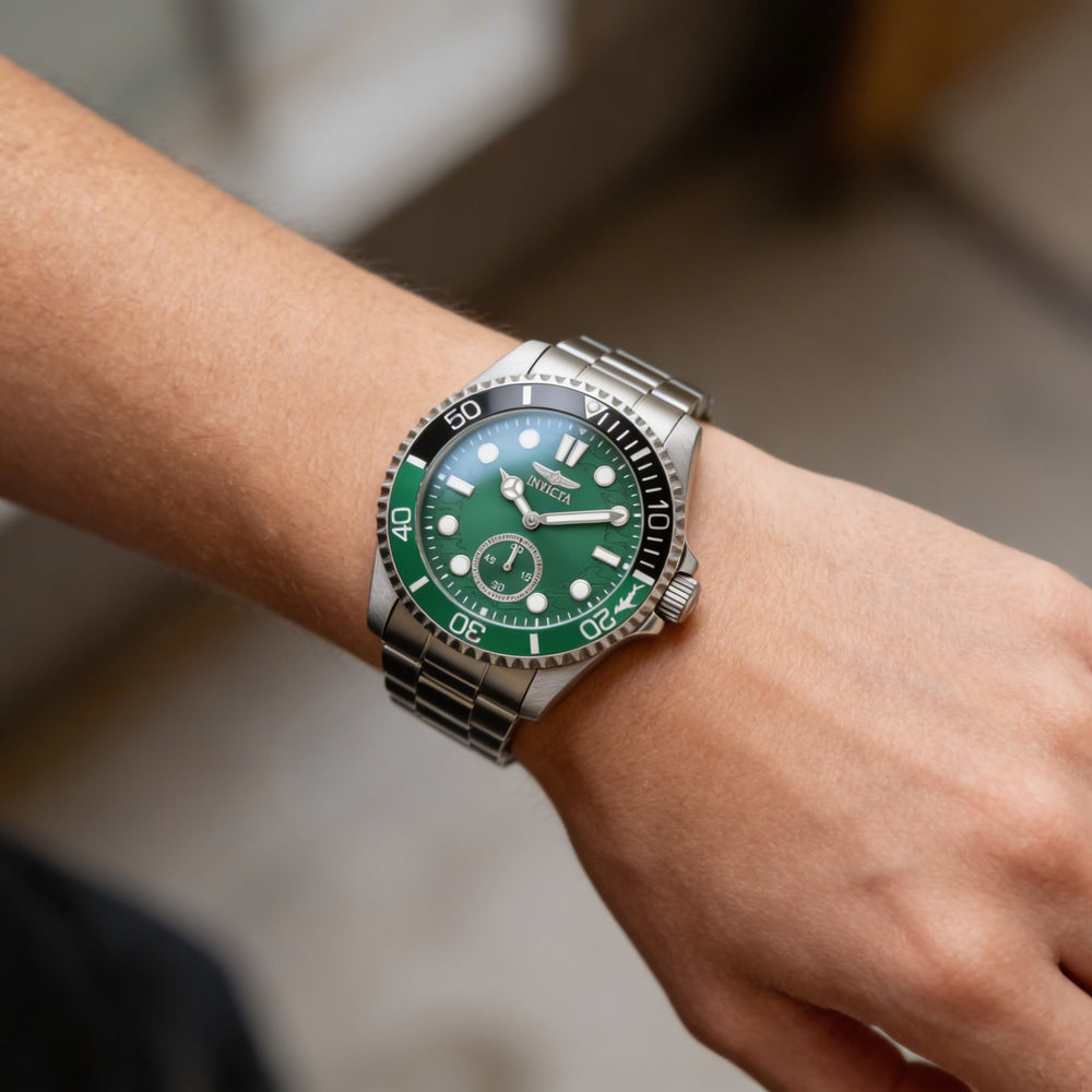 Invicta Pro Diver 49433 Men's Quartz Stainless Steel Green Dial 43mm 10 ATM Water Resistant Watch