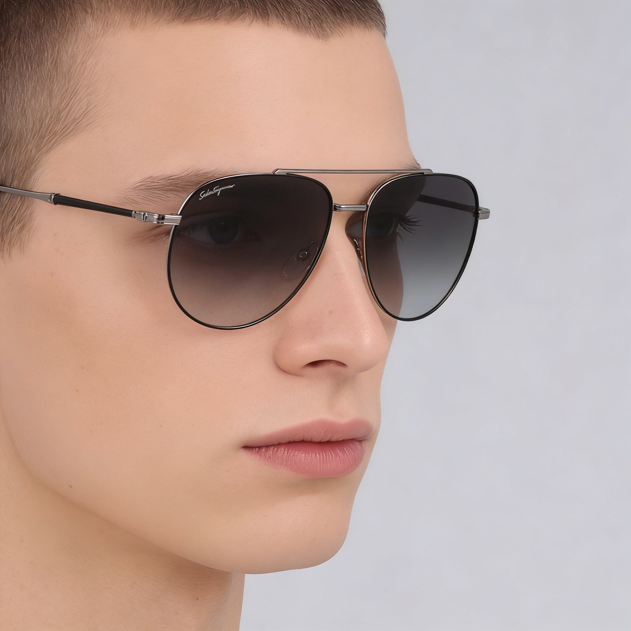 Ferragamo SF 226S Men Pilot Full-Rim Metal Frame Black Gradient Grey Lens 58mm Sunglasses, Photo 4