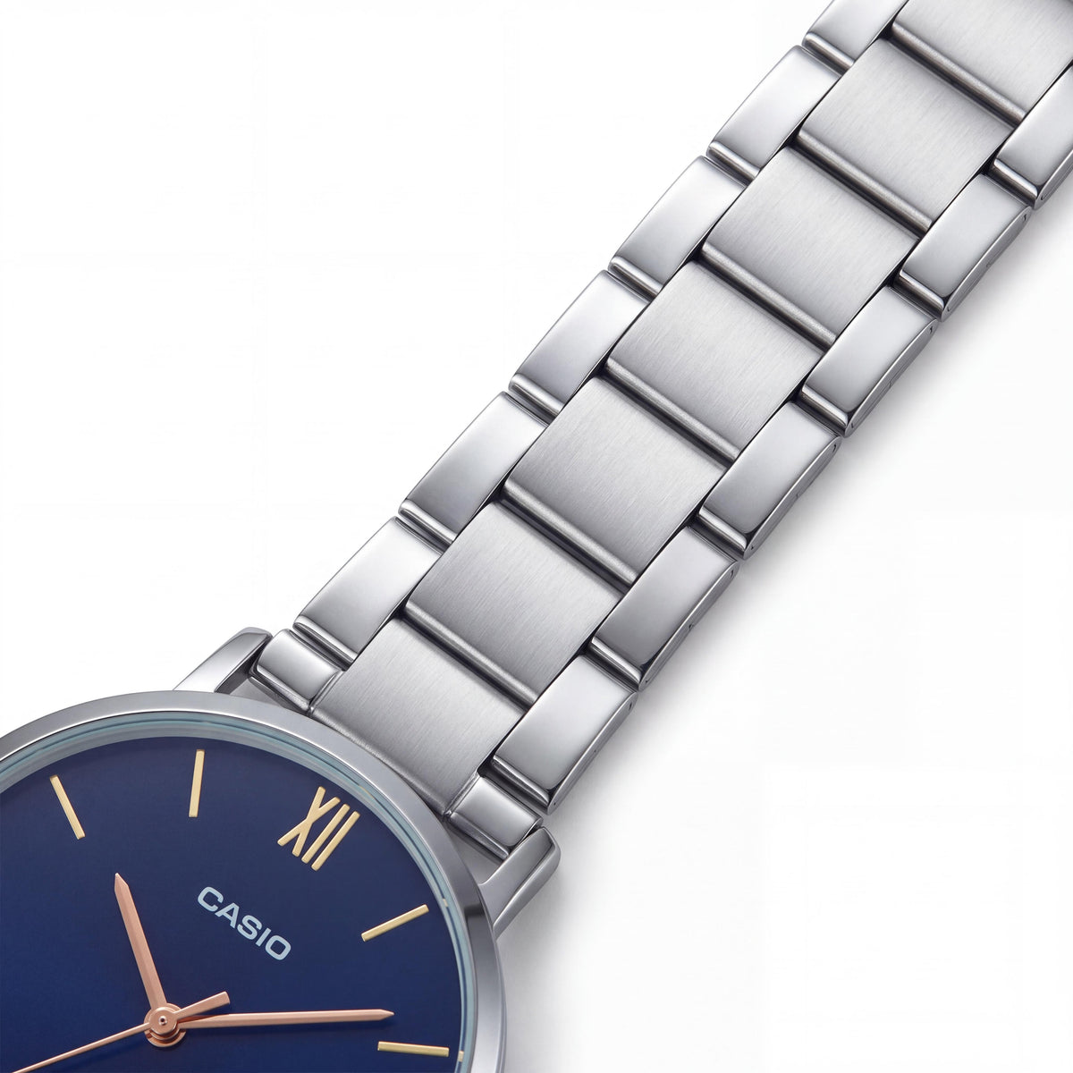Casio MTP-VT01D-2BUDF Unisex 40mm Silver Stainless Steel Bracelet Watch with Blue Dial, Analog Quartz, Water Resistant, Photo 2